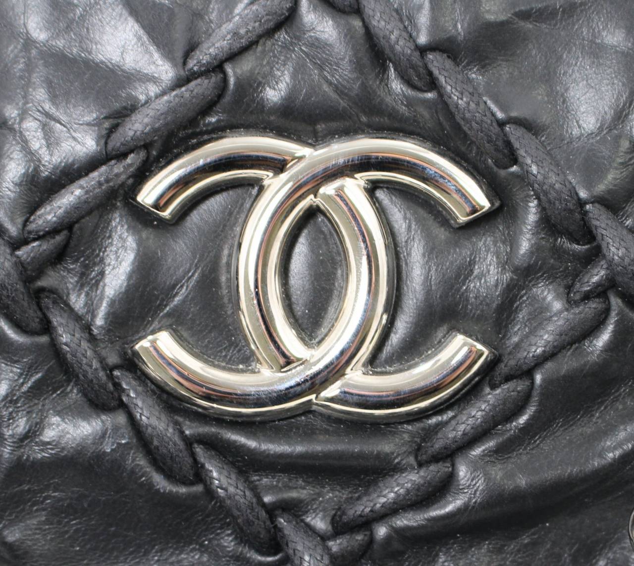 Chanel Ultra Stitch Medium Shopper in Black Leather with Silver HW 2