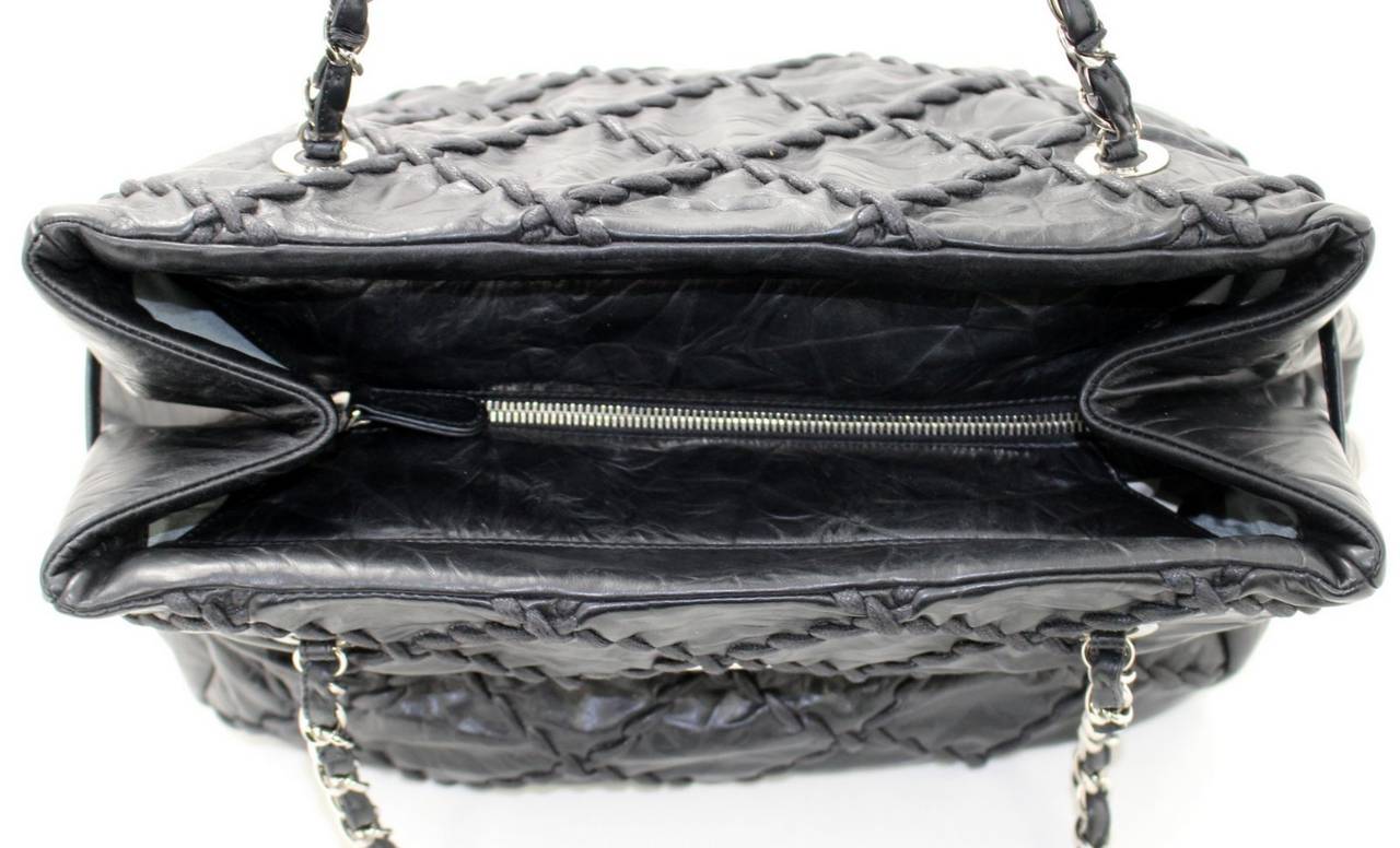 Chanel Ultra Stitch Medium Shopper in Black Leather with Silver HW 3