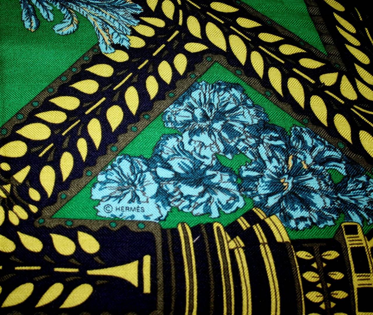 Hermes La Danse Du Cheval Shawl Scarf 140 cm in Green and Black 2