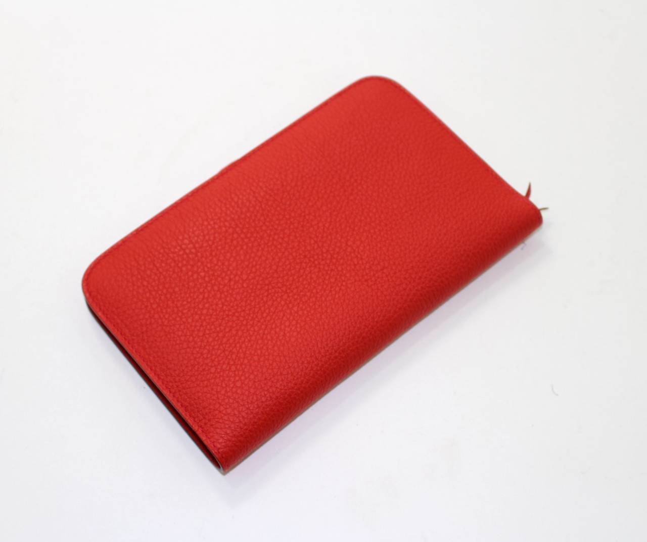 Women's Hermes Vermillion Togo Leather Dogon Combined Wallet- RED color