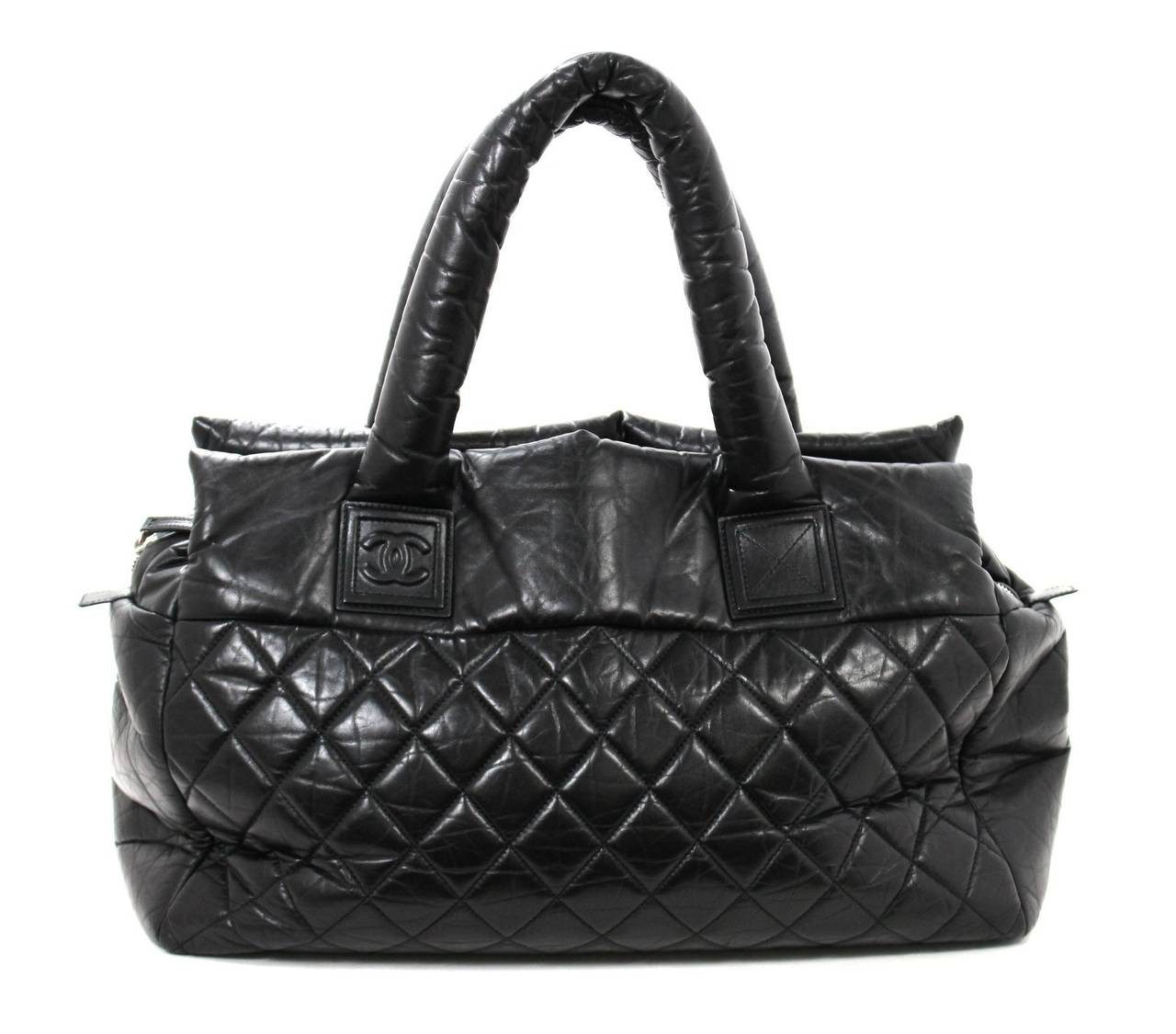 Chanel Black COCO COCOON Lambskin Tote- XL size In Excellent Condition For Sale In New York City & Hamptons, NY