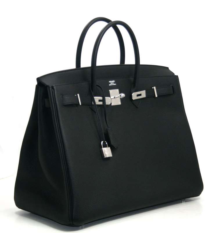 Hermes Birkin Bag in Black Togo with Palladium 40 cm size In New Condition In New York City & Hamptons, NY