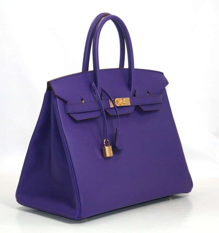 Hermès 35 cm Crocus Epsom Birkin with Gold Hardware In New Condition In New York City & Hamptons, NY