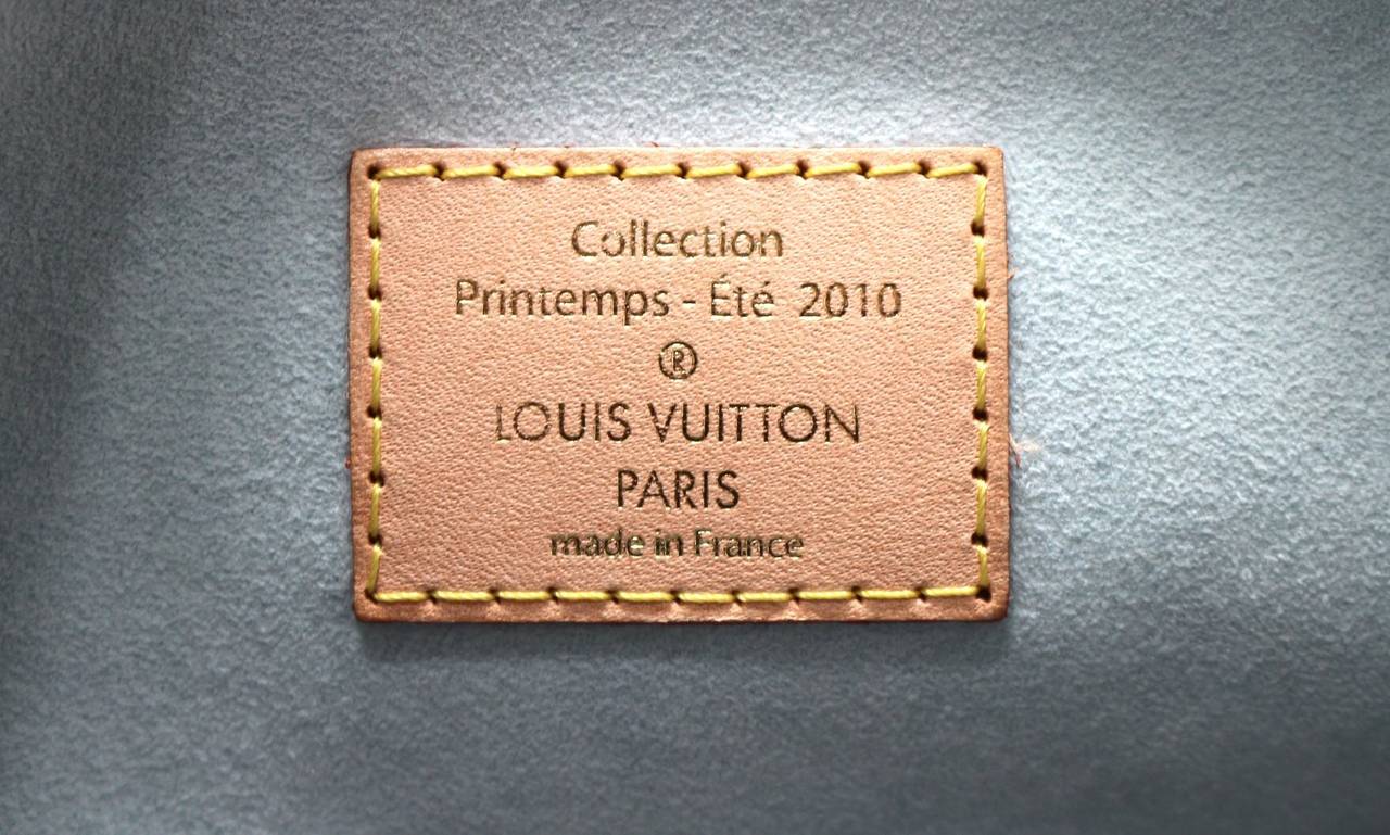 Louis Vuitton Ltd. Ed. Sunburst Crossbody Bag- Denim with Neo Pink For Sale 5