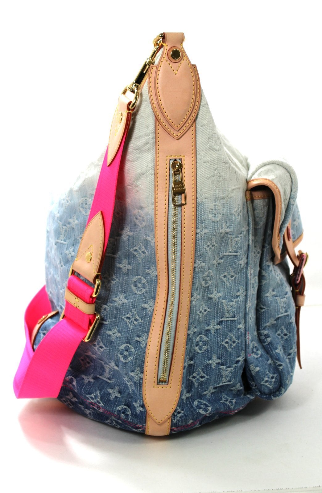 Louis Vuitton Ltd. Ed. Sunburst Crossbody Bag- Denim with Neo Pink In Excellent Condition For Sale In New York City & Hamptons, NY