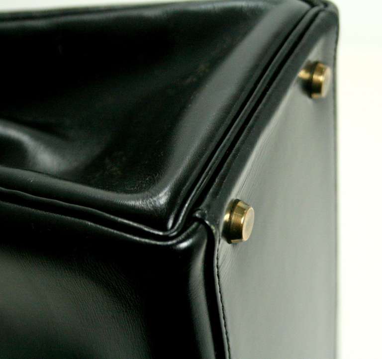 Hermès Vintage Black Box Calf 32 cm Kelly Bag 2