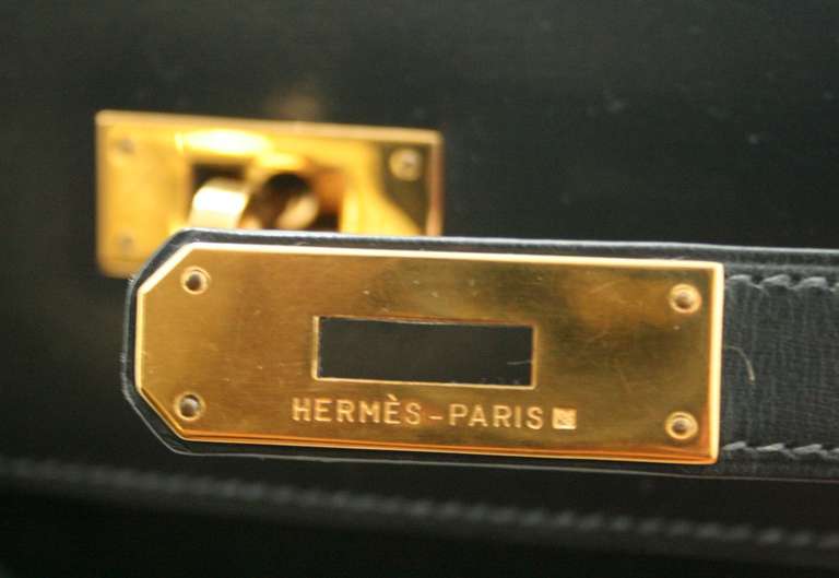 Hermès Vintage Marine Box Calf 32 cm Sellier Kelly  with Gold Hardware 3