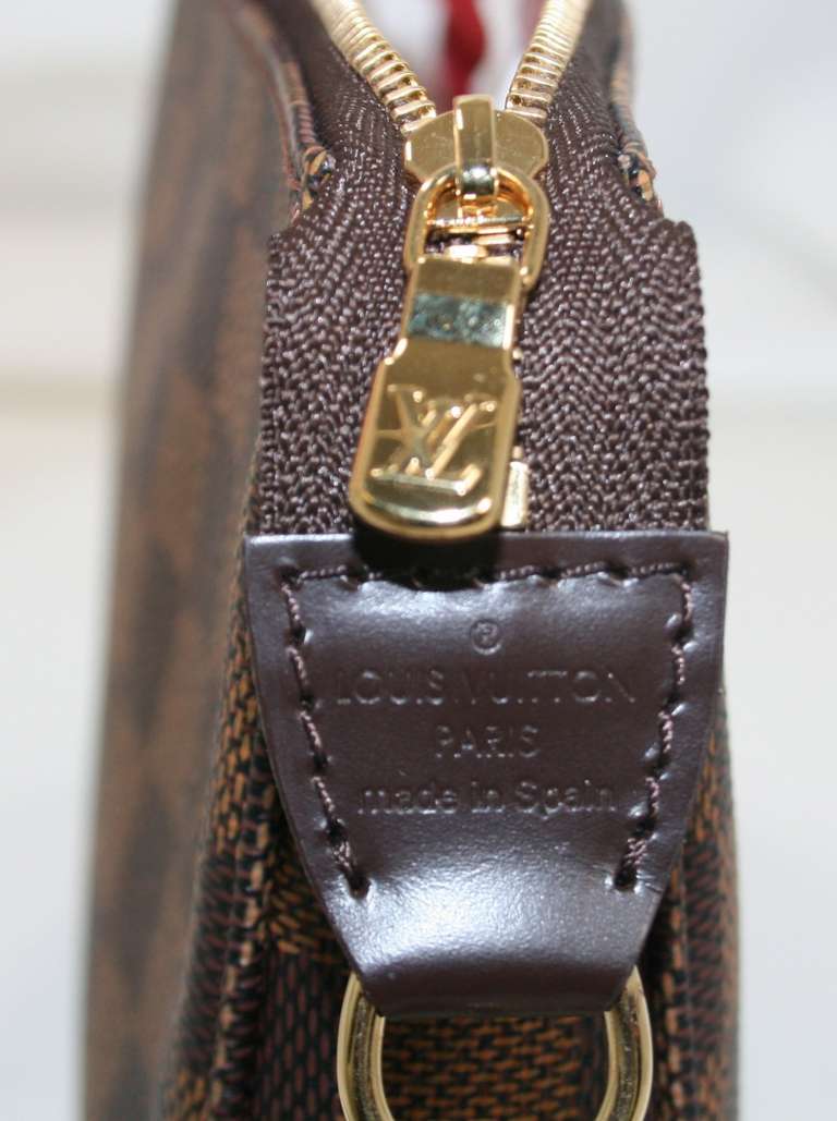 Women's Louis Vuitton Damier Ebene Pochette