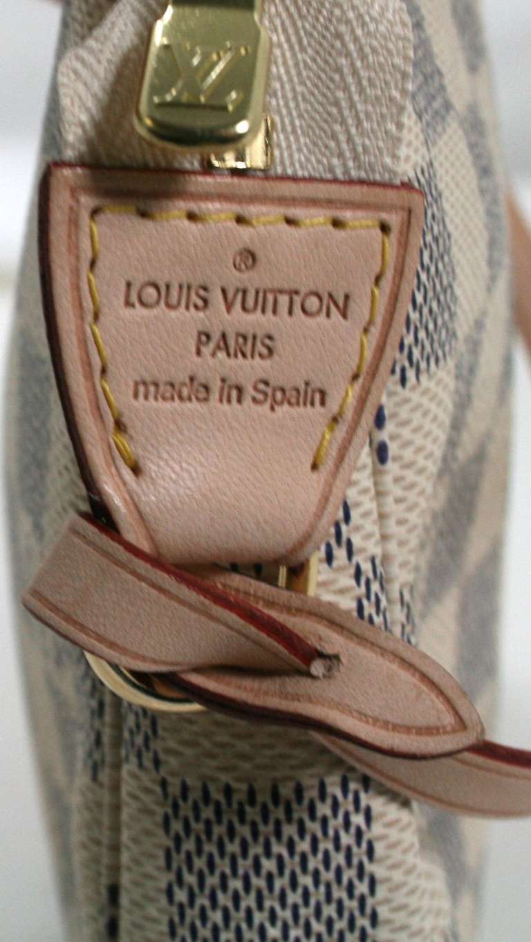 Women's Louis Vuitton Damier Azur Canvas Pochette