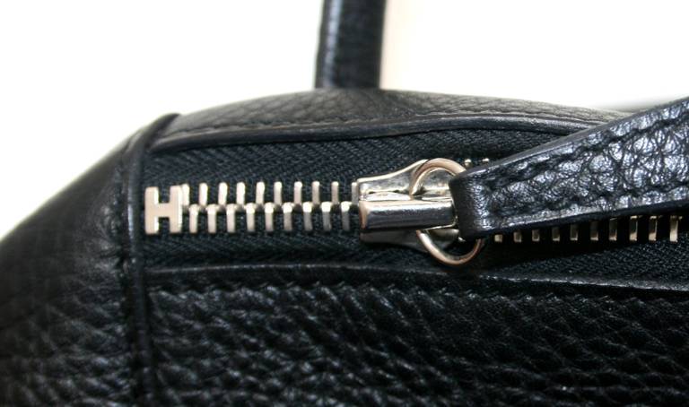 Hermes 30 cm Black Clemence Lindy Bag with Palladium 5