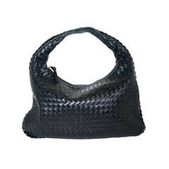Bottega Veneta Black Leather Medium Veneta Bag