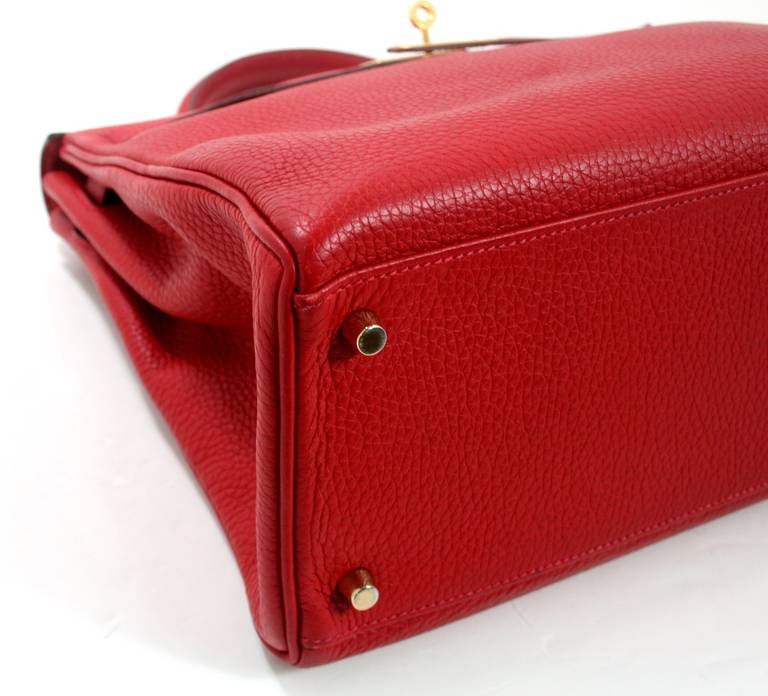 Hermès 35 cm Rouge Casaque Togo Leather Kelly Bag For Sale 2