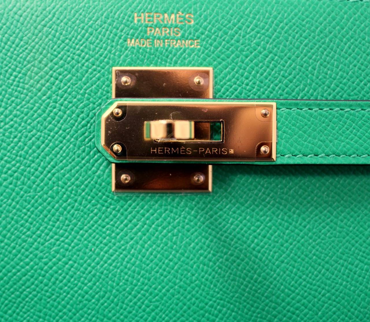 Hermes Bamboo Green 35 cm Kelly Bag- Epsom Leather with Gold 1
