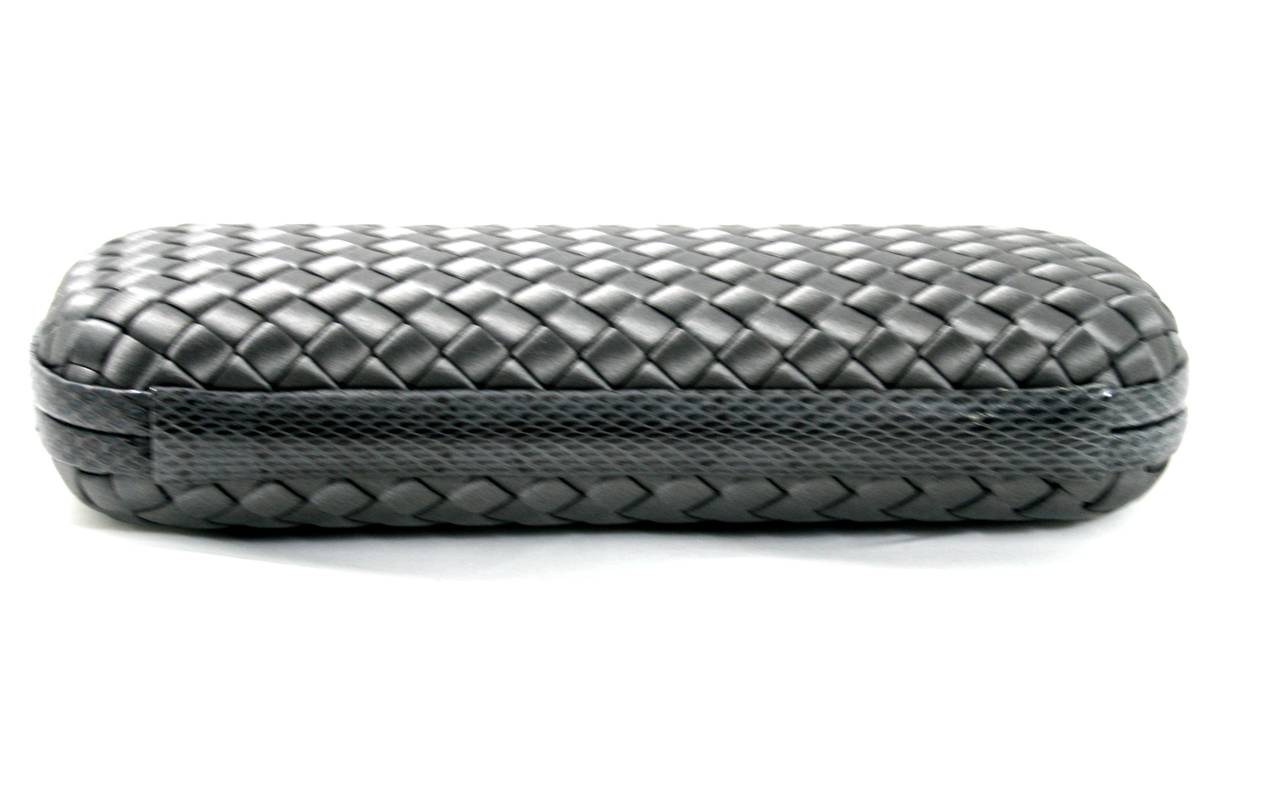 Bottega Veneta Ardoise Stretch Knot Satin Clutch with Ayers Skin Trim In New Condition In New York City & Hamptons, NY