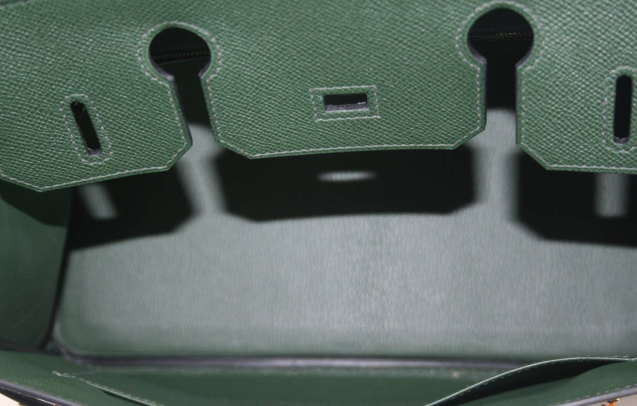 Hermès Birkin 30 In Vert Jade Epsom With Gold Hardware in Green