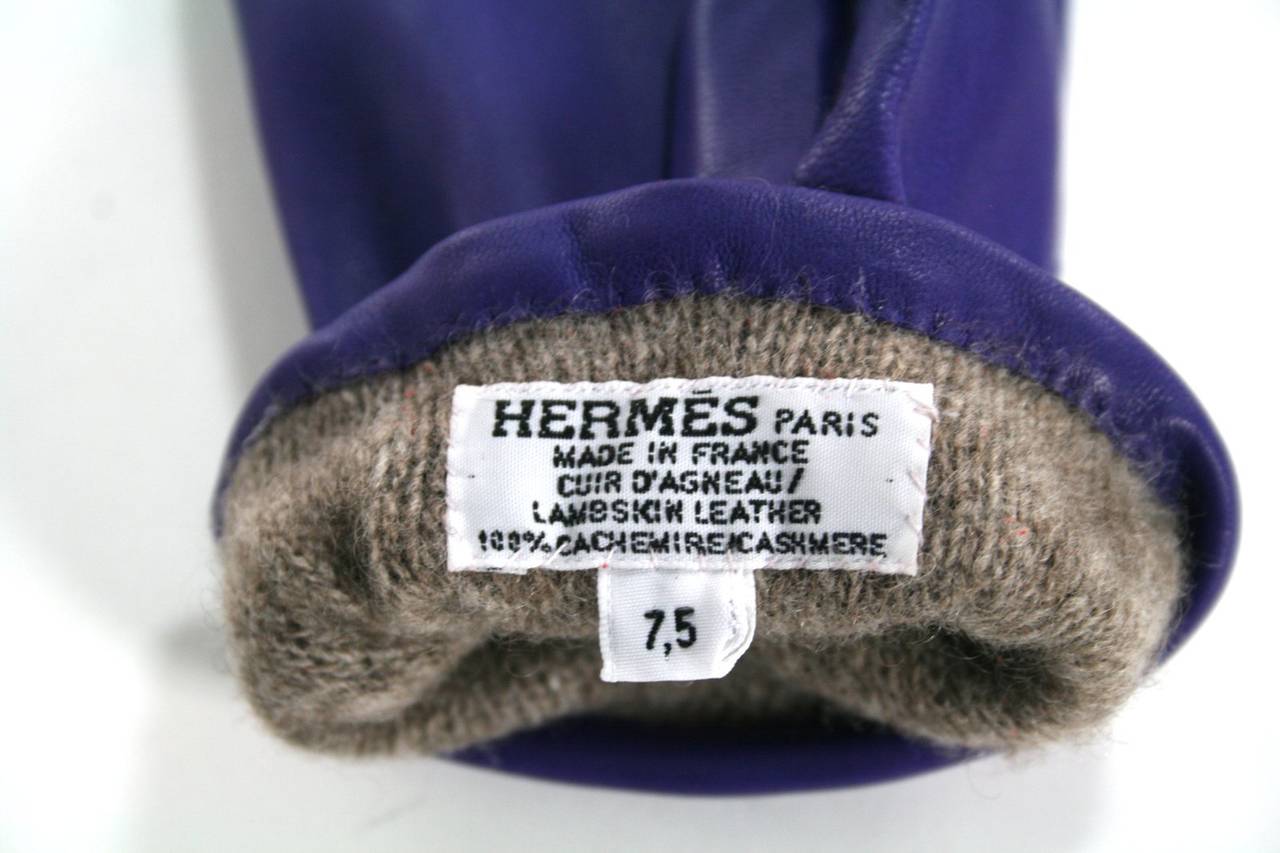 Hermès Iris Leather Gloves size 7.5 In New Condition In New York City & Hamptons, NY