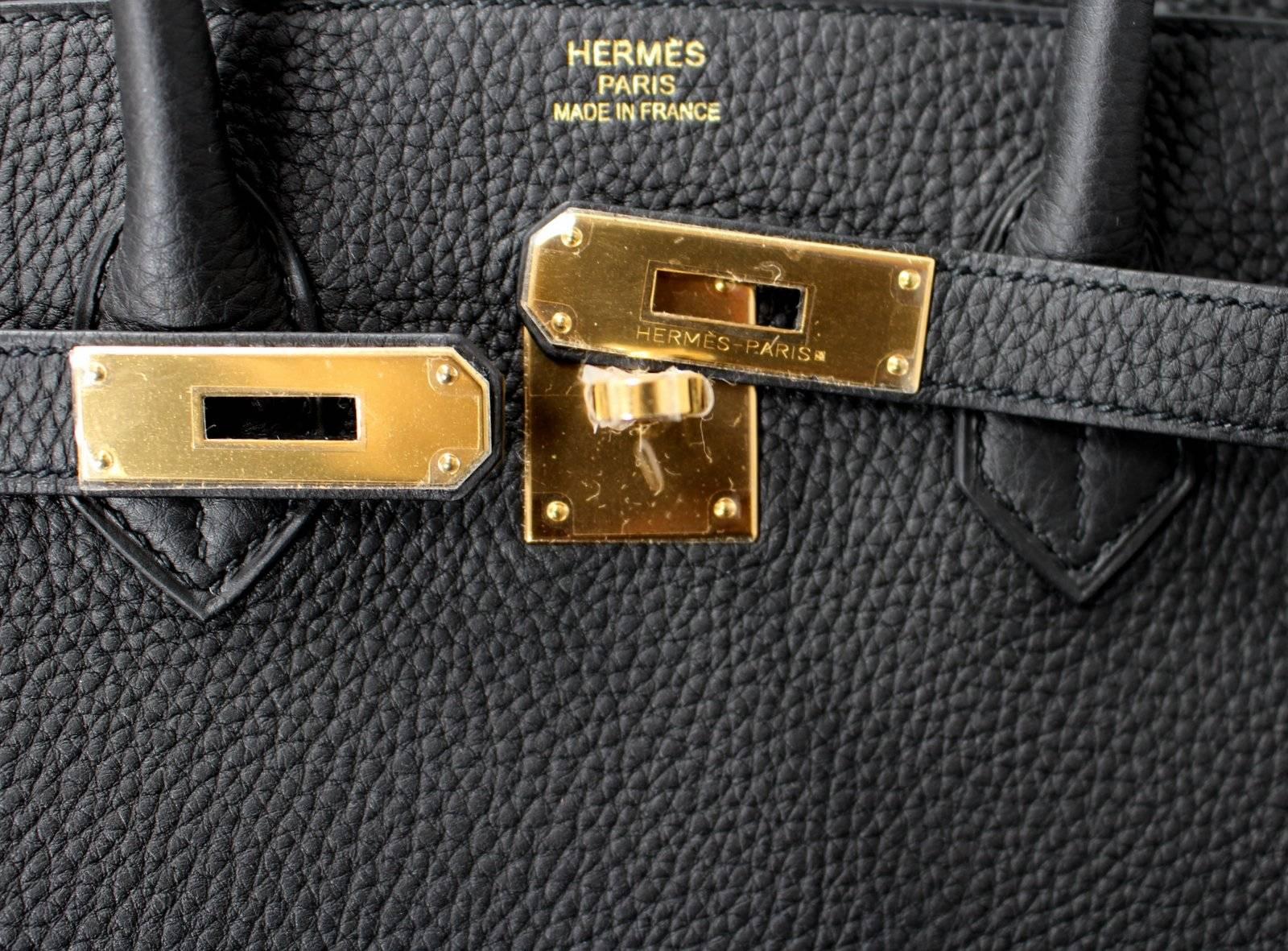 Hermes Black Birkin Bag- 35 cm, Togo Leather with Gold Hardware 3