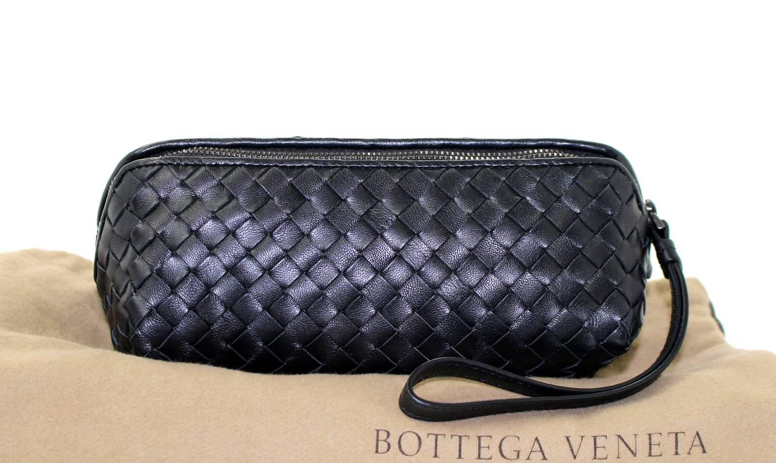 Bottega Veneta Black Intrcciato Leather Makeup Case 3