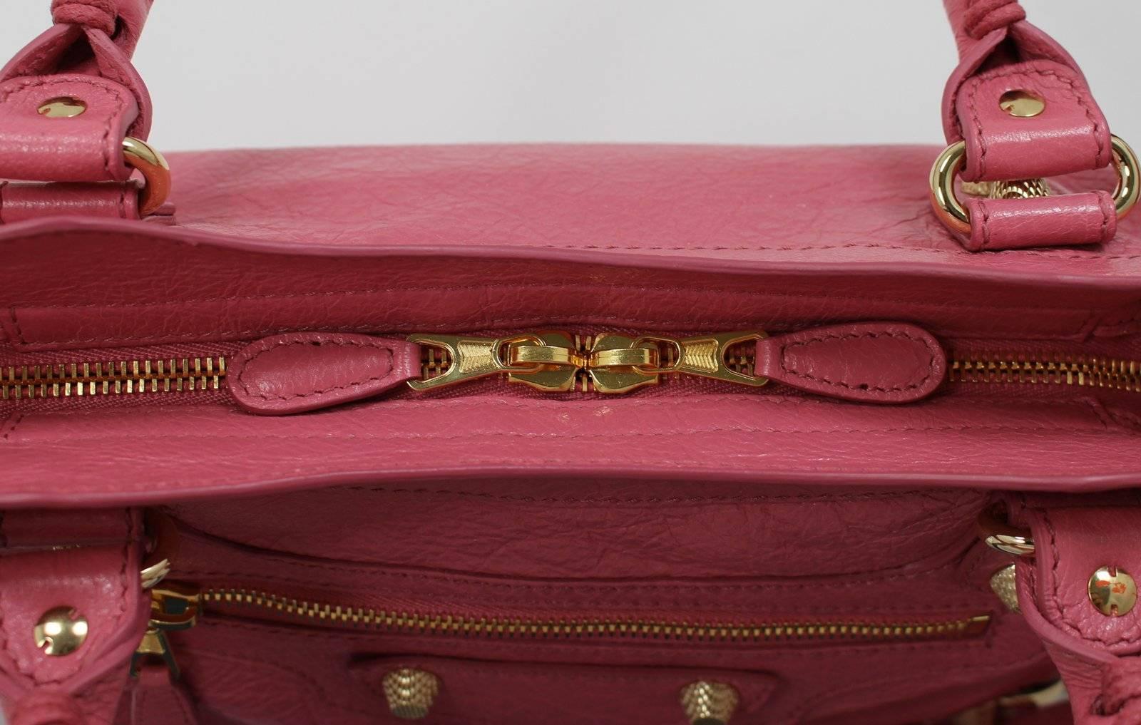 Balenciaga Lambskin Giant 12 Arena City Bag in Rose Hortensia Pink, GHW In New Condition For Sale In New York City & Hamptons, NY