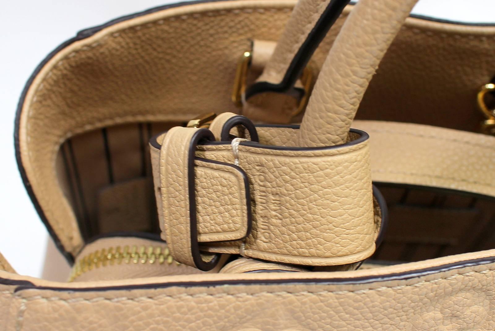 Louis Vuitton Dune Monogram Empreinte Leather Montaigne MM Bag For Sale 2