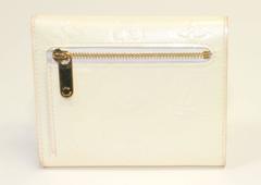 Louis Vuitton Ivory Vernis Leather Koala Wallet