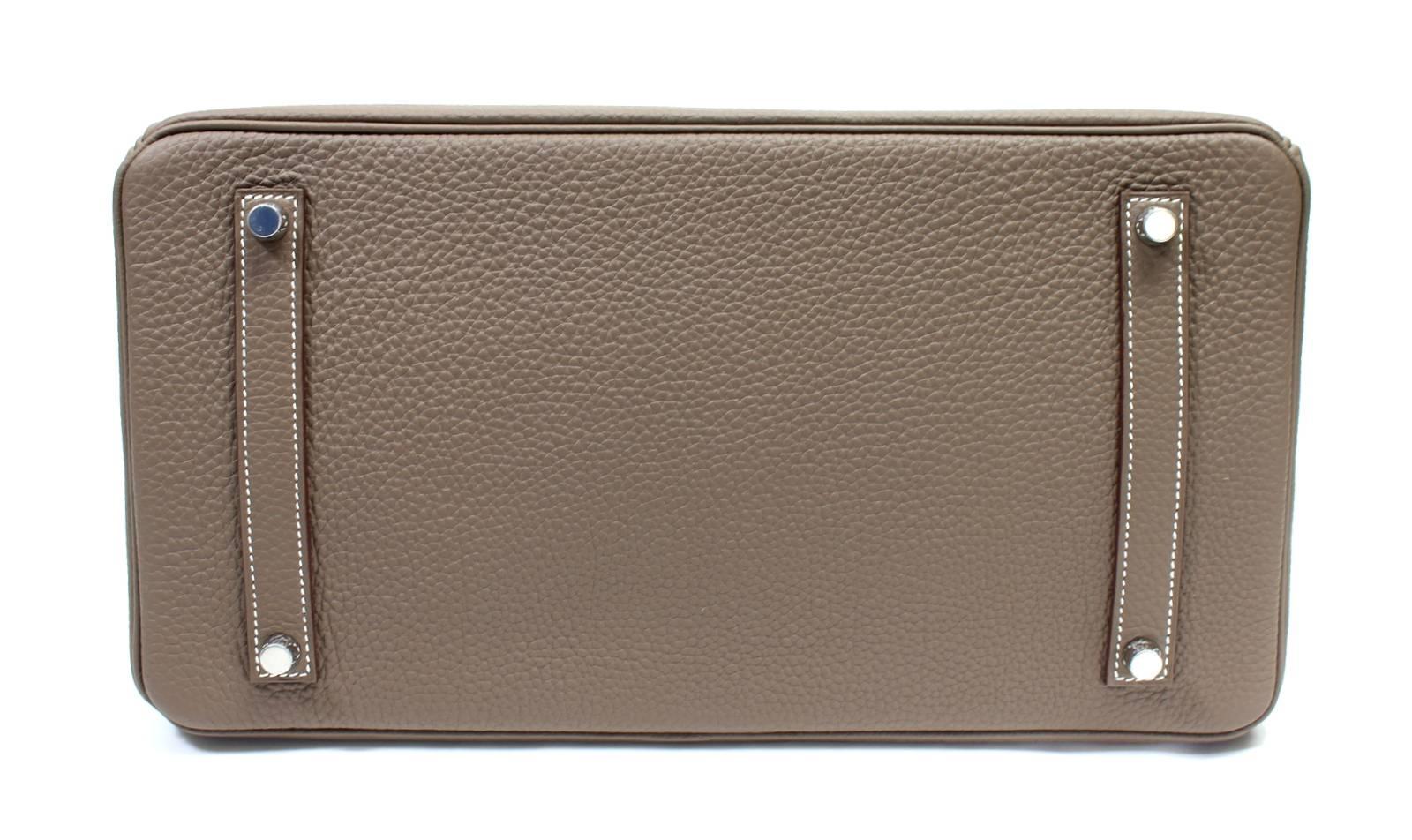 Hermès Etoupe Togo 35 cm Birkin Bag with Palladium Hardware In New Condition In New York City & Hamptons, NY