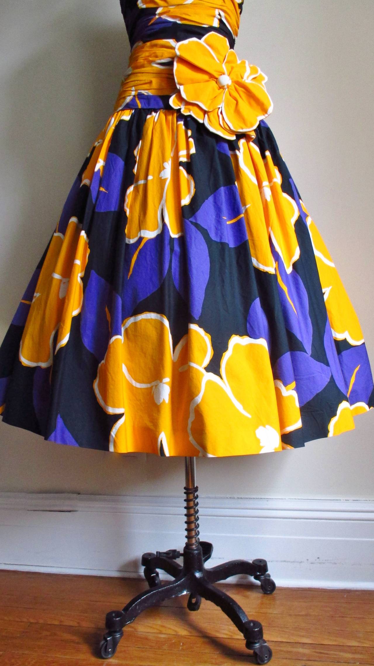 Women's Vintage Mignon Bustier Dress With Large Flower