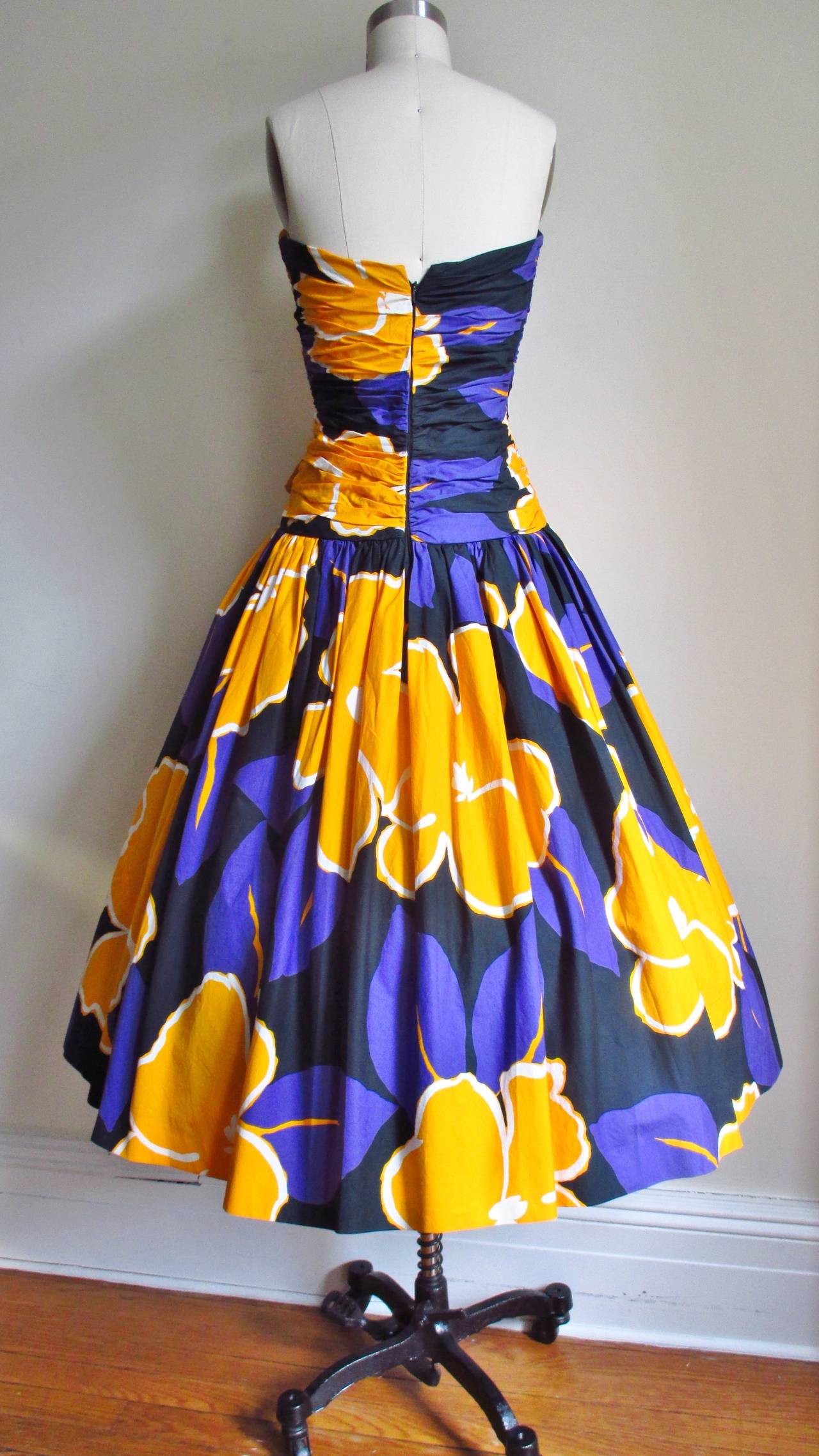 Vintage Mignon Bustier Dress With Large Flower 3