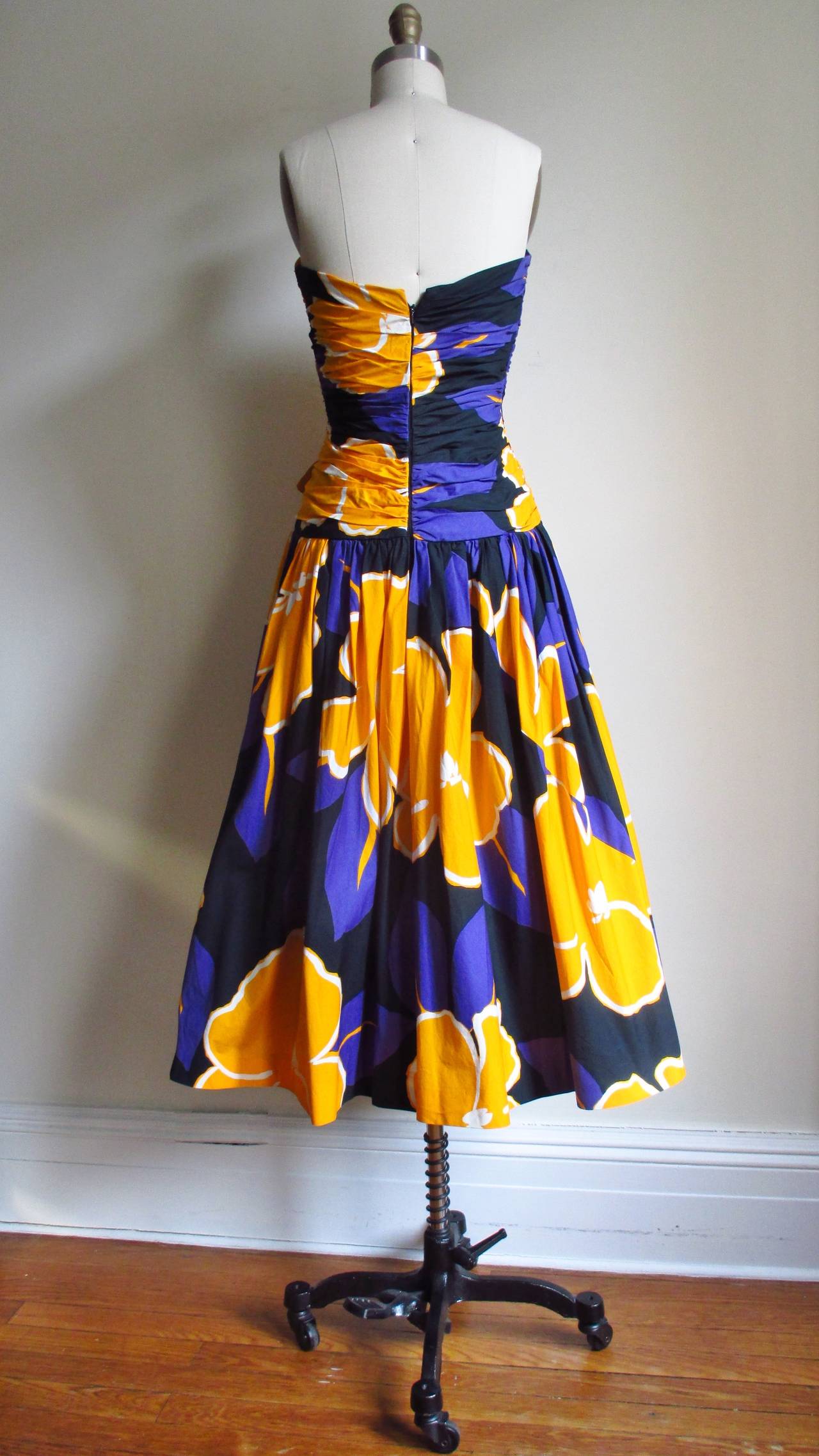 Vintage Mignon Bustier Dress With Large Flower 5