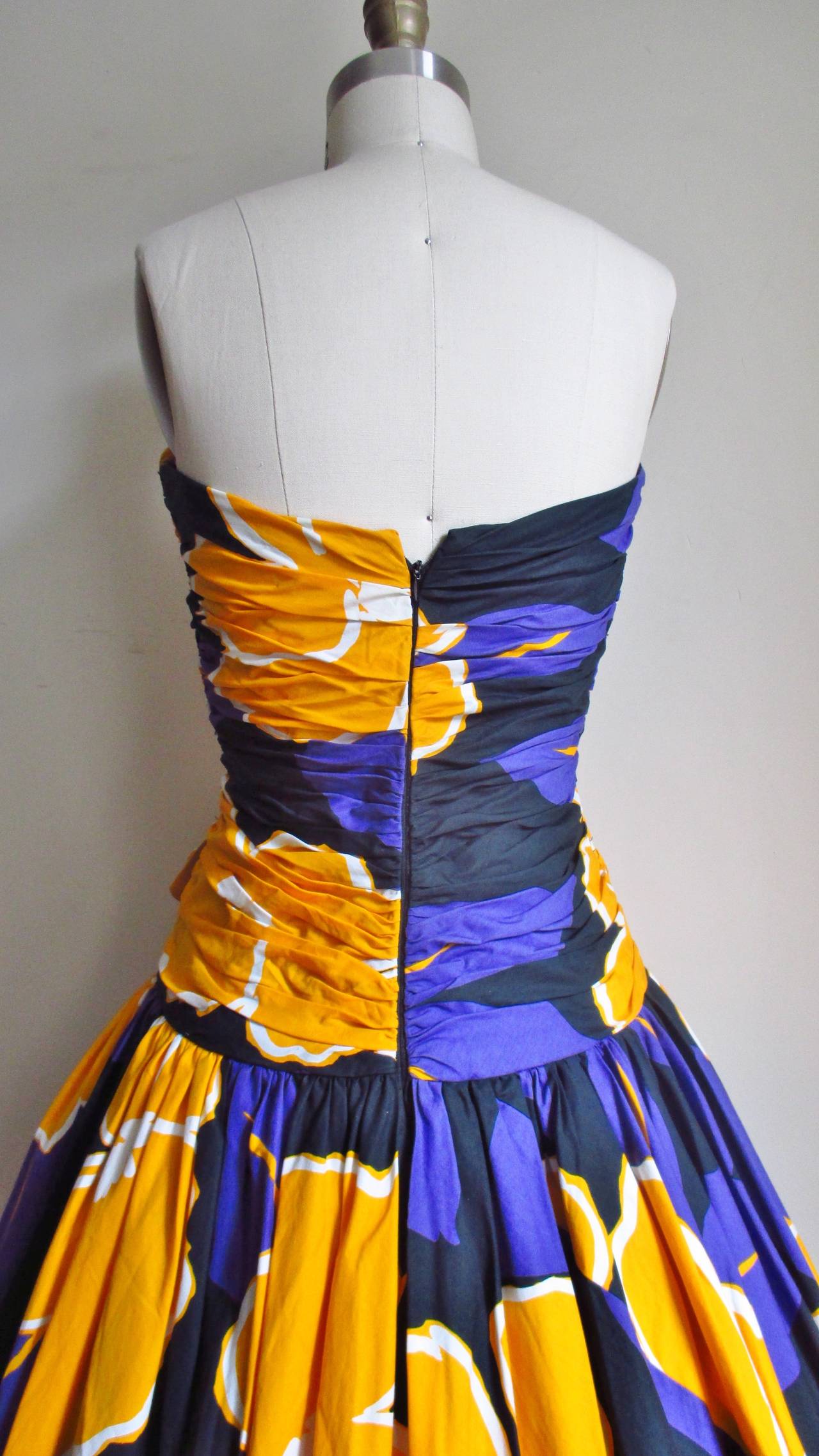 Vintage Mignon Bustier Dress With Large Flower 4