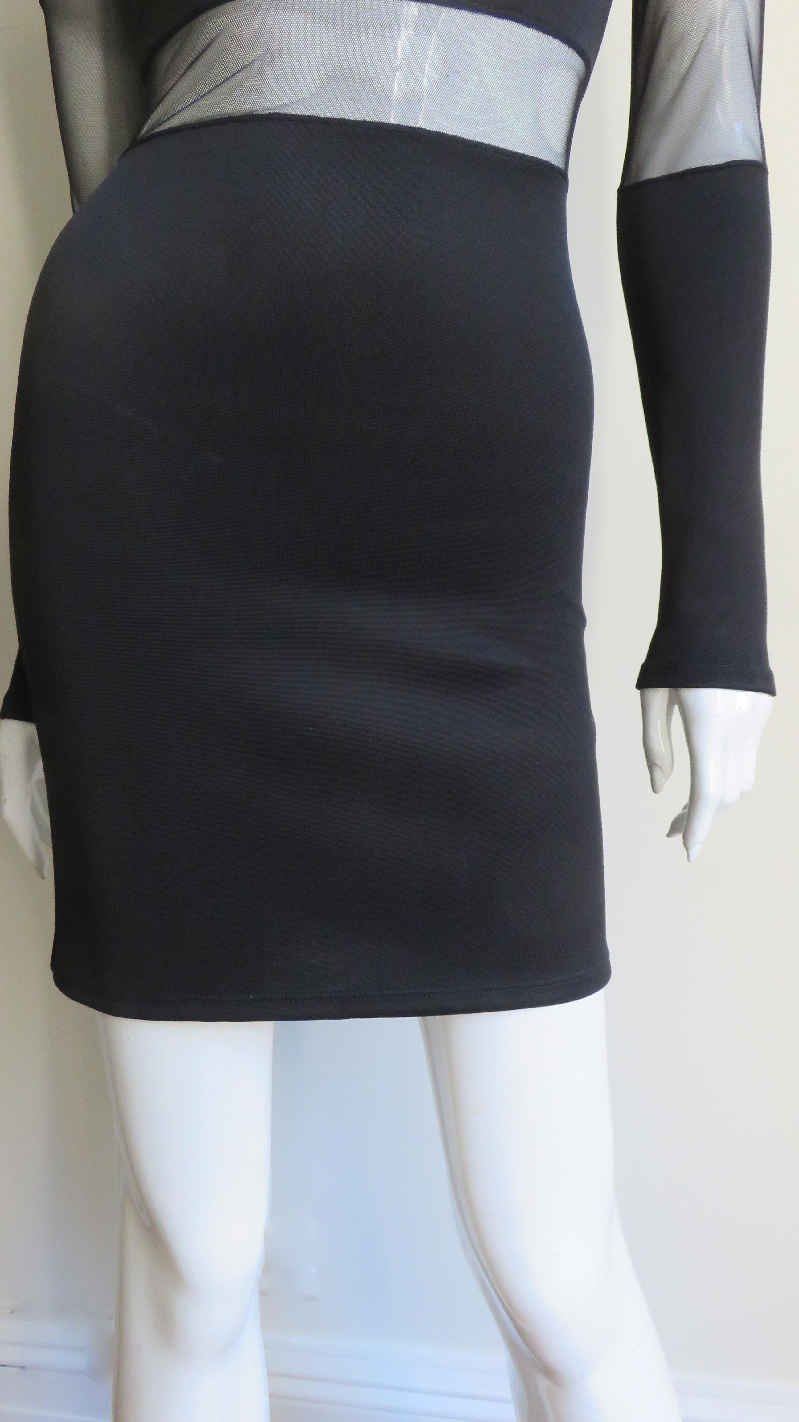 Pierre Balmain Bodycon Dress with Sheer Shoulders and Waist In Excellent Condition For Sale In Water Mill, NY