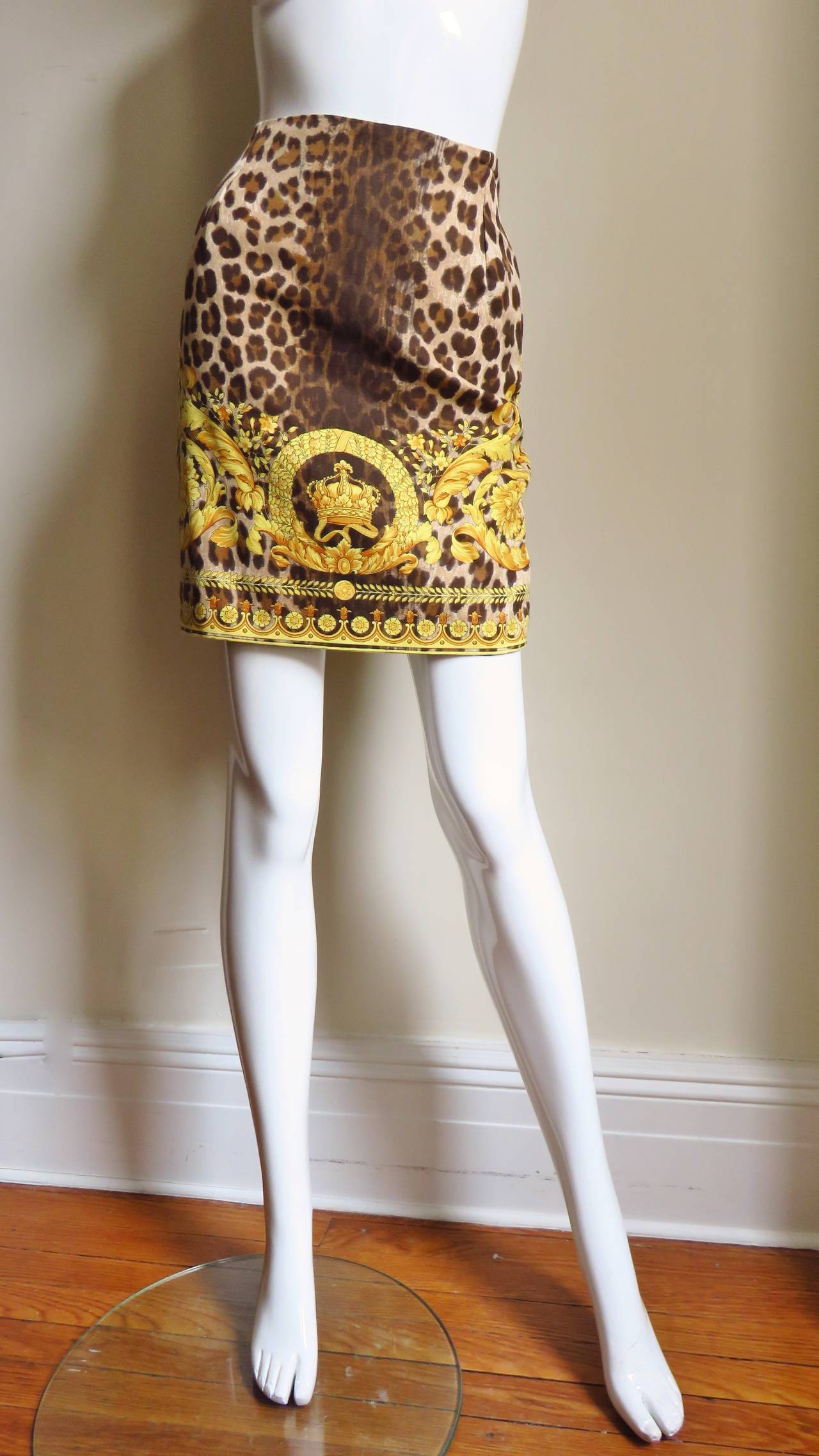  Gianni Versace Couture Leopard Baroque Print Skirt 1990s In Excellent Condition In Water Mill, NY