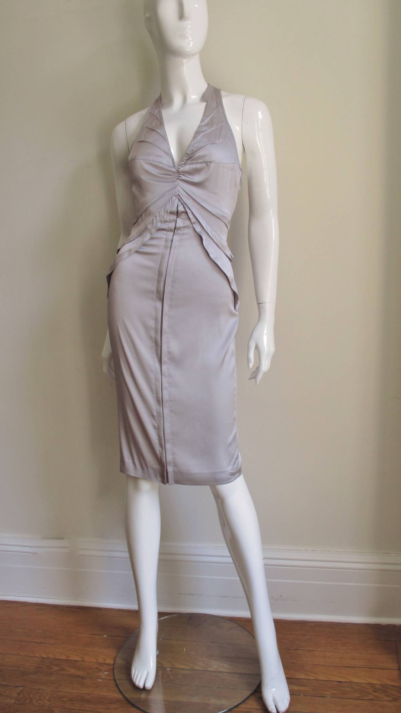 2003 Tom Ford Gucci Goreous Lavender Plunge Silk Dress For Sale at 1stdibs