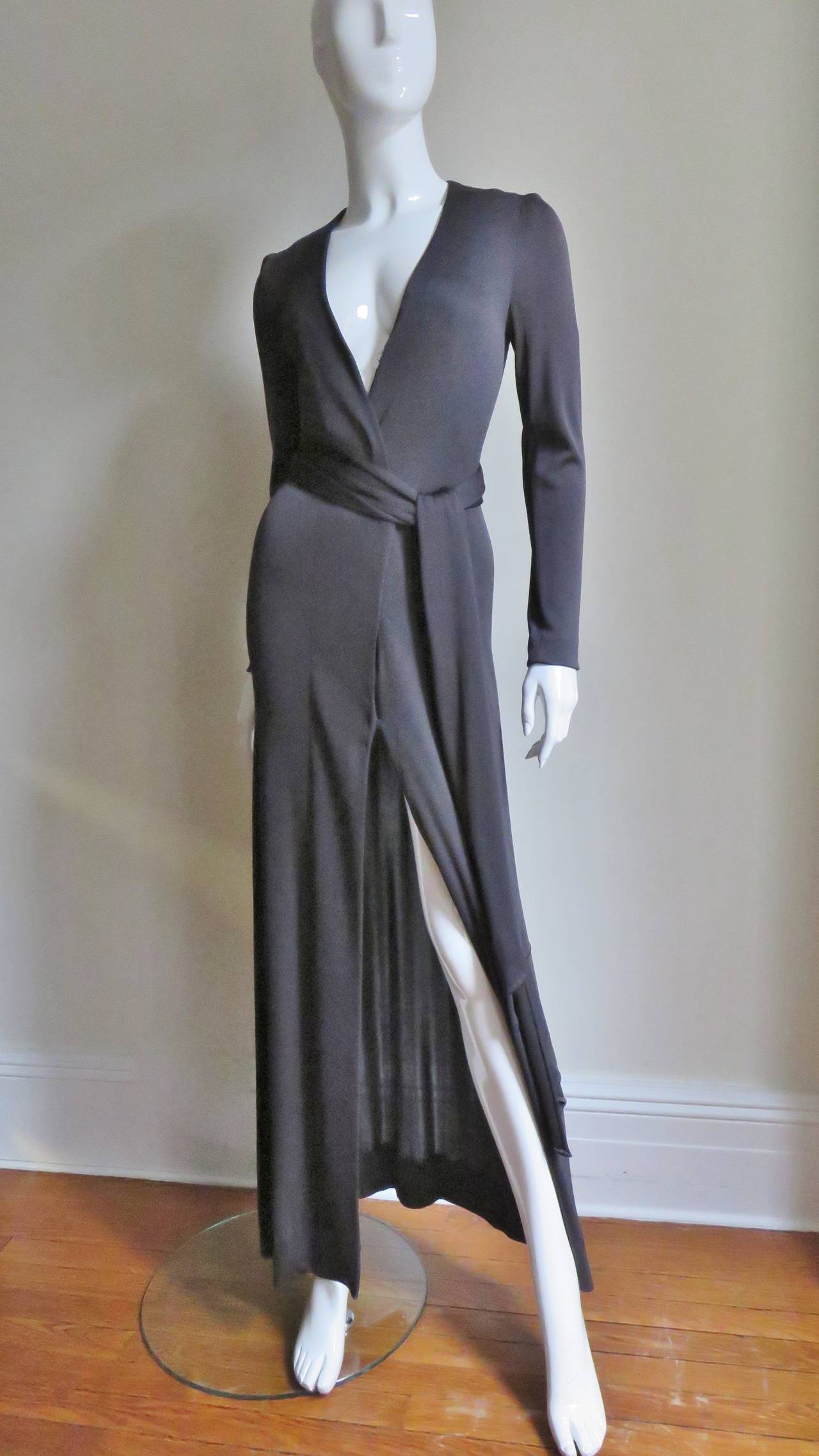 1970's Elegant Grey Halston Plunge Shirtwaist Maxi Dress 3