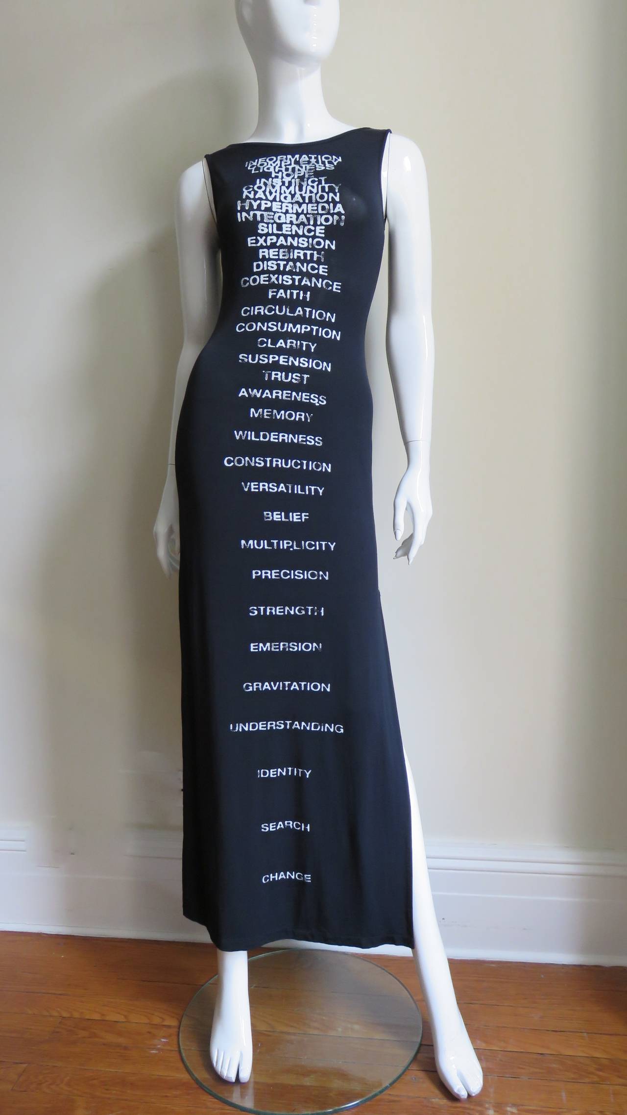 Moschino Words Maxi Dress In Excellent Condition In Water Mill, NY