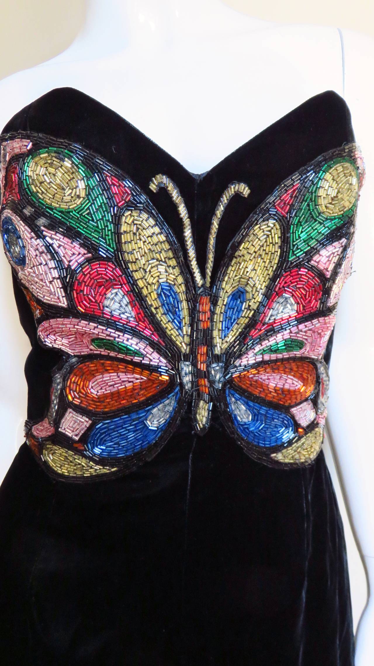 Oscar de la Renta Bustier Gown With Beaded Butterfly at 1stDibs | oscar ...