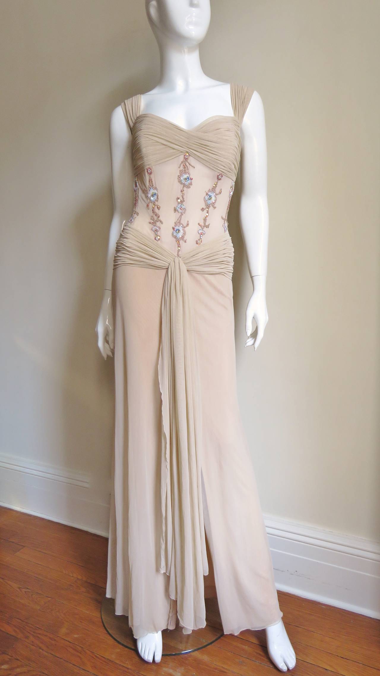 1990s Vicky Tiel Nude Silk Corset Gown and Wrap For Sale at 1stDibs