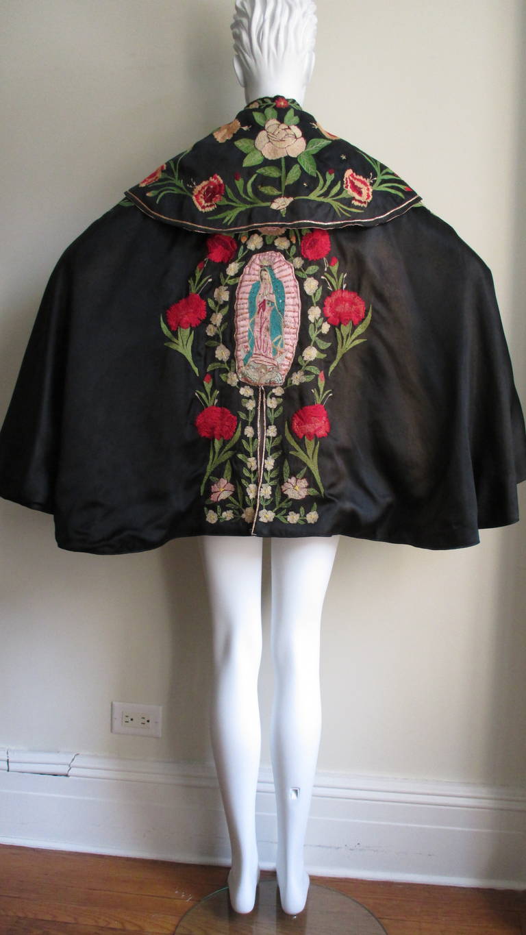 Women's 1930's Embroidered Madonna & Roses Cape