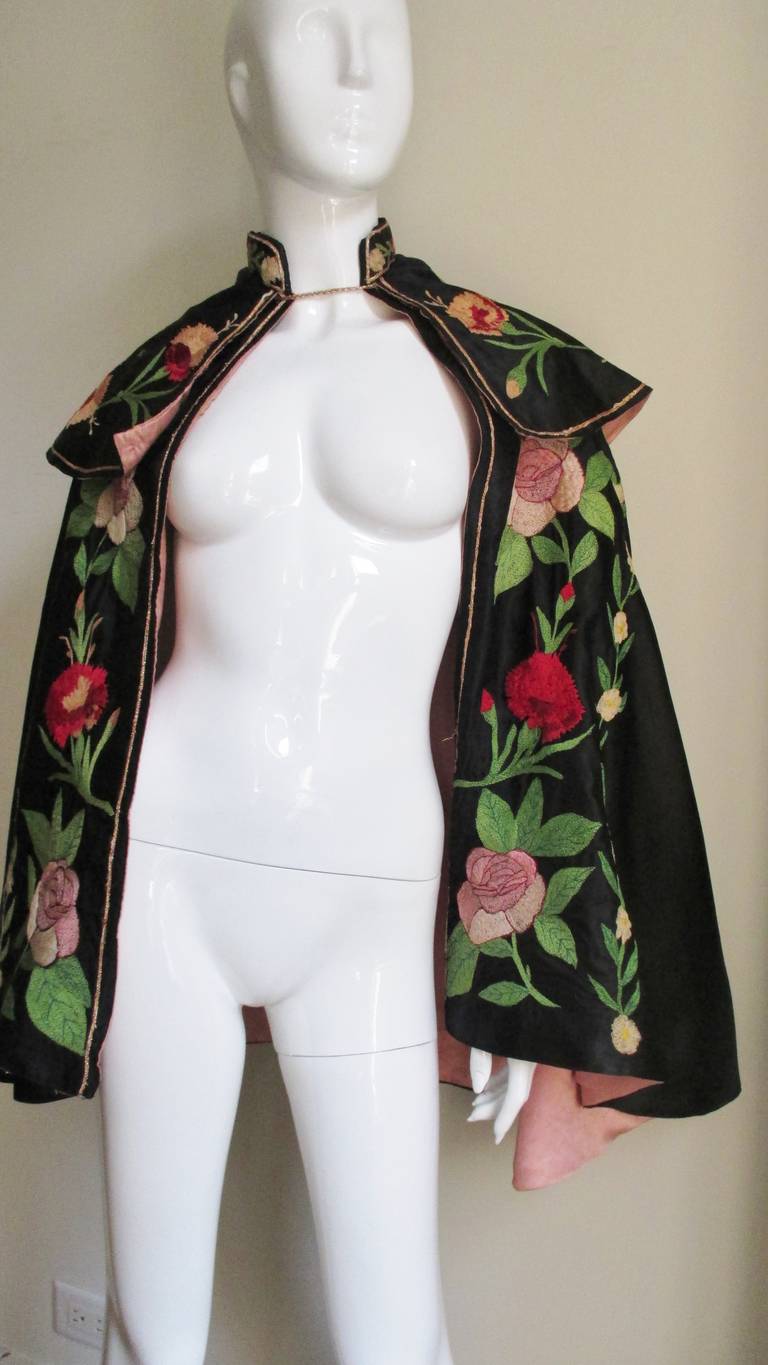 1930's Embroidered Madonna & Roses Cape 1