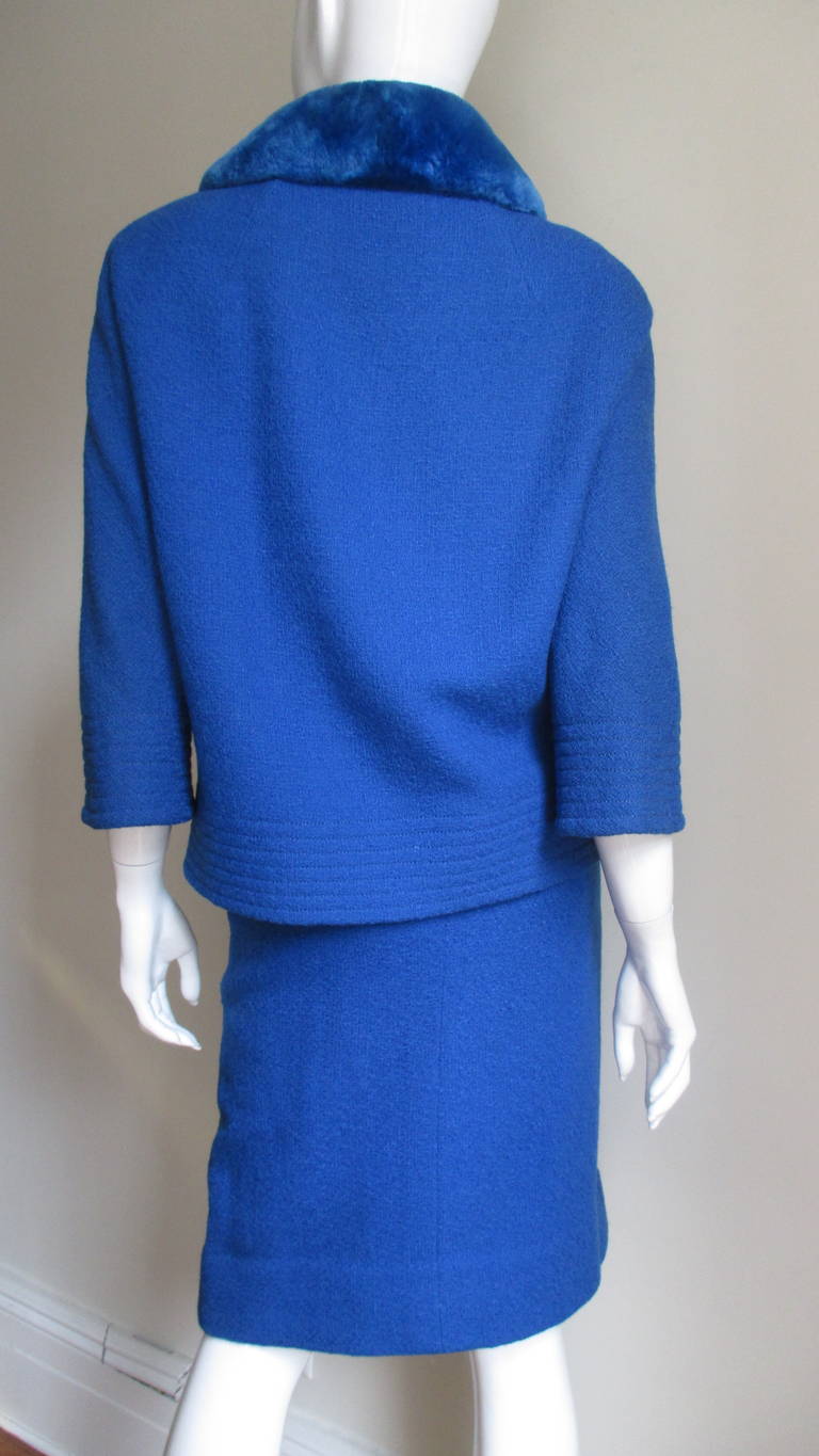Women's 1950s Blue Skirt Suit with Blue Fur Collar