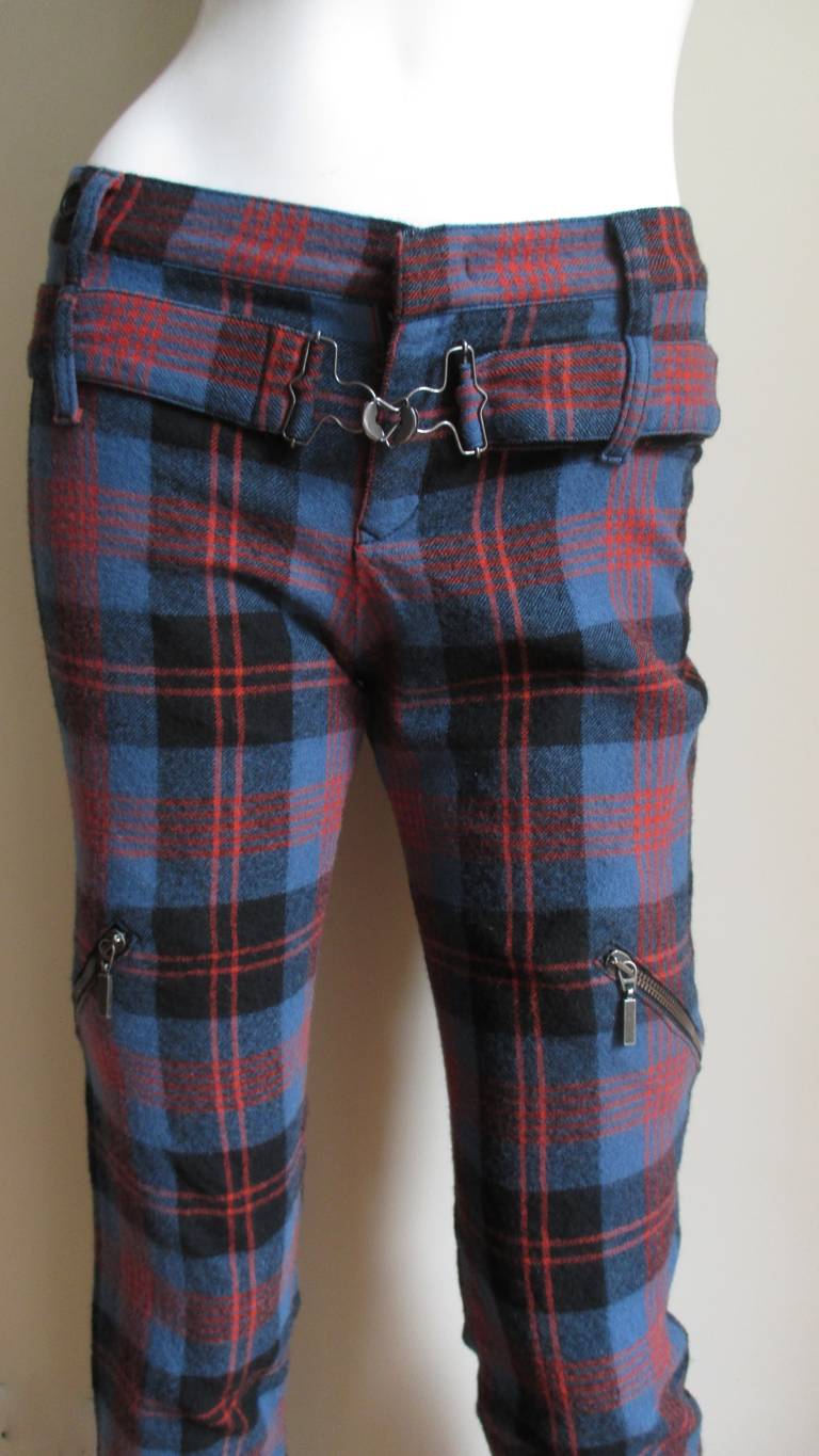 Mcqueen Flannel Pants & Belted Skirt In New Condition In Water Mill, NY