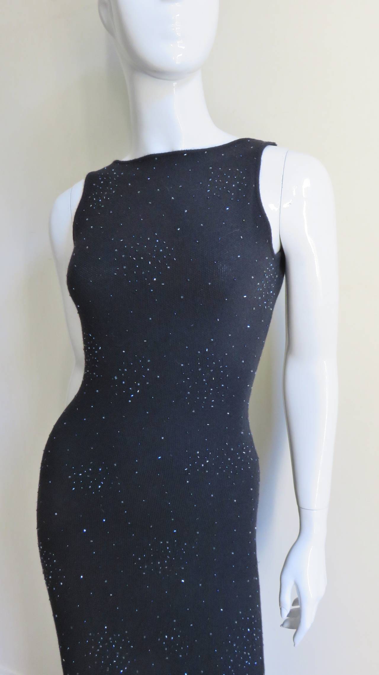 Vintage Halston Grey Cashmere Beaded Plunge Back Column Maxi In New Condition In Water Mill, NY