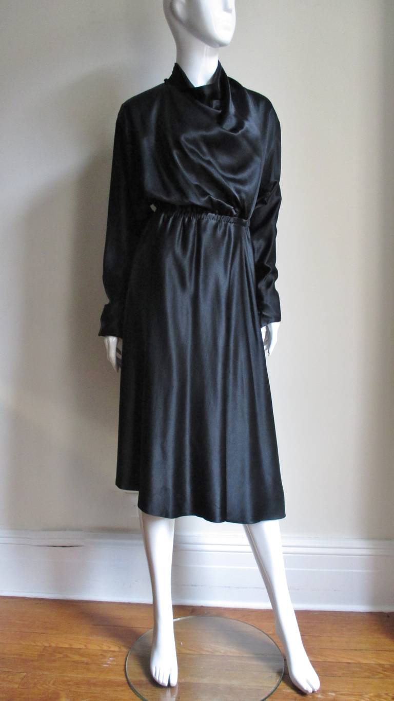 Women's Halston 1970s Silk Wrap Dress For Sale