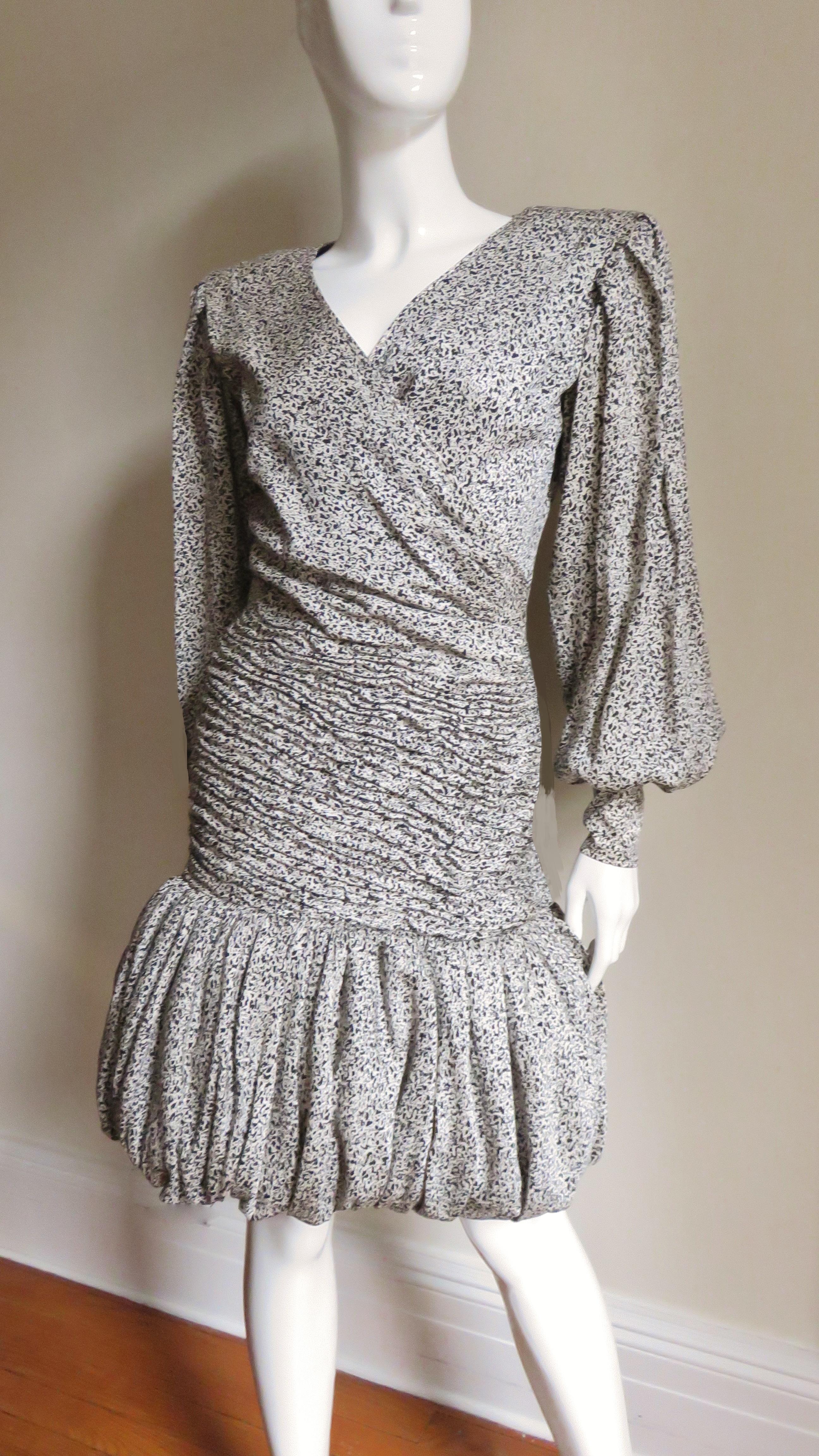 Emanuel Ungaro Silk Dress 1980s In Excellent Condition For Sale In Water Mill, NY