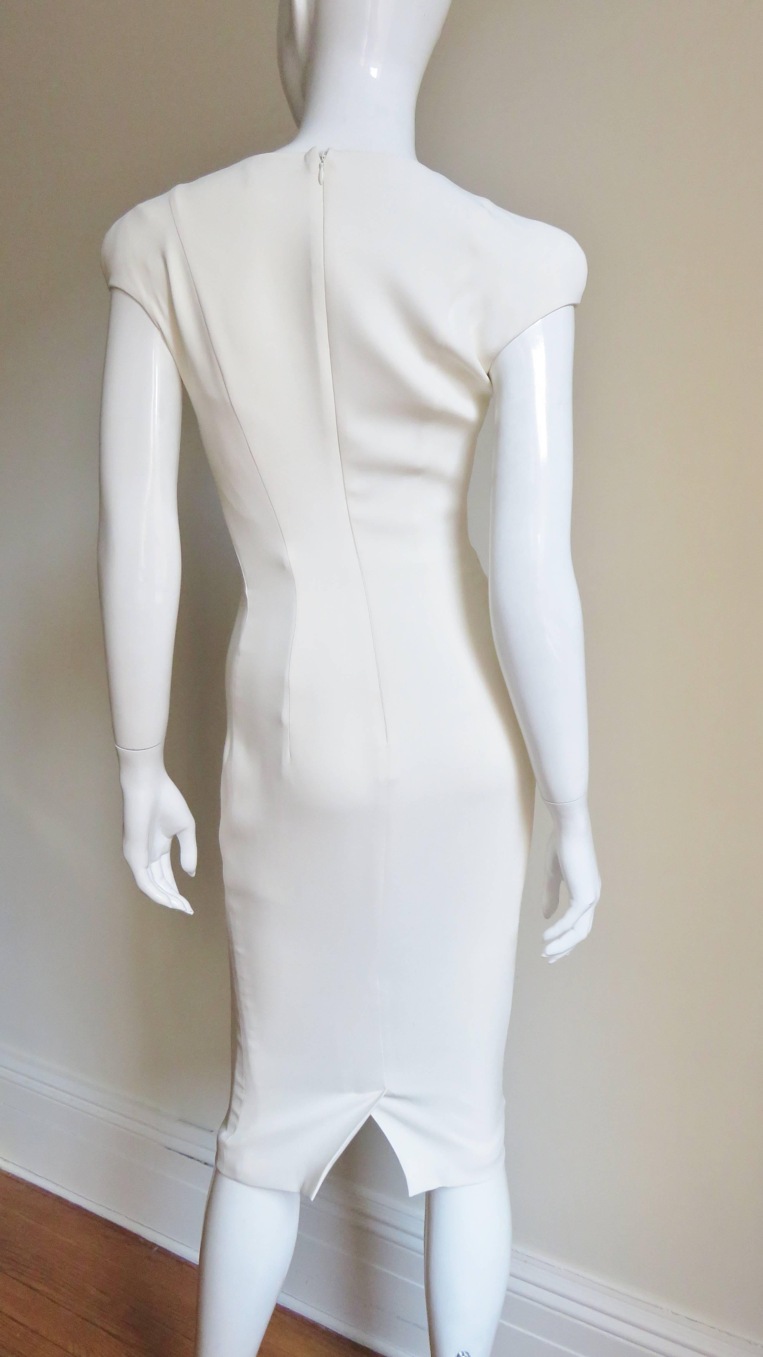 Iconic Tom Ford Academy Award Gwyneth Paltrow New Dress & Cape  1