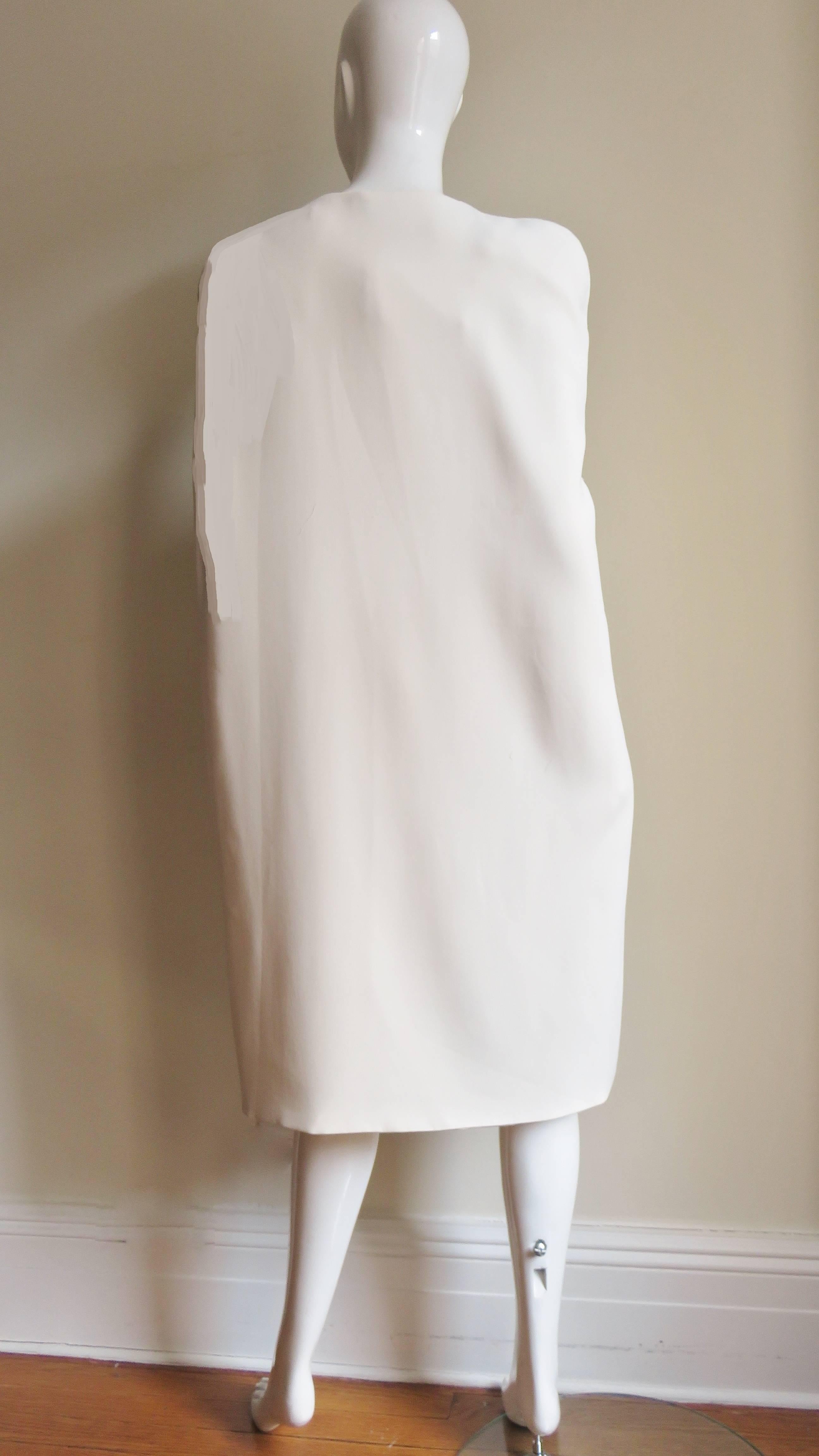 Iconic Tom Ford Academy Award Gwyneth Paltrow New Dress & Cape  2