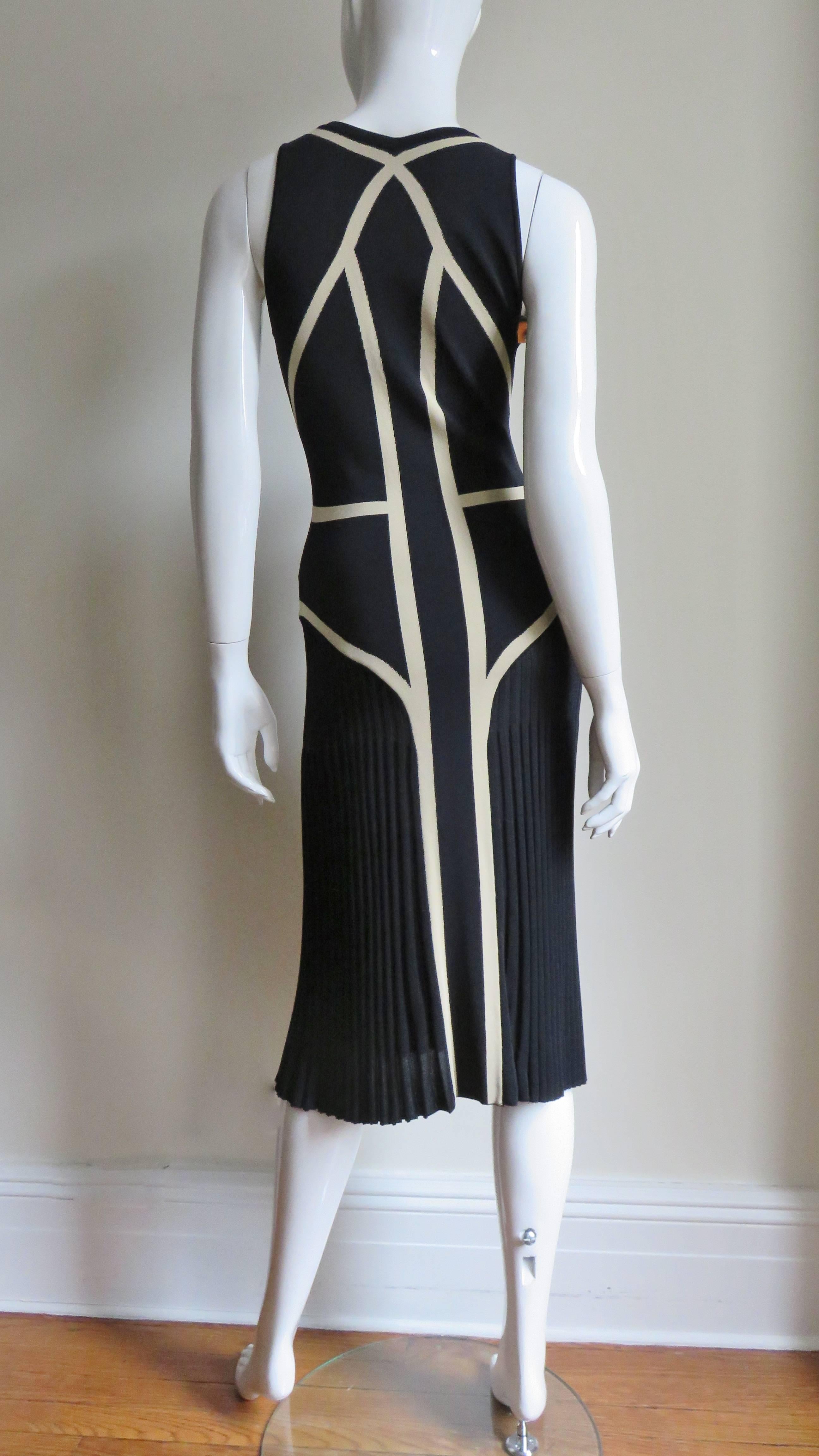Alexander McQueen Geometric Color Block Bodycon Dress For Sale 4