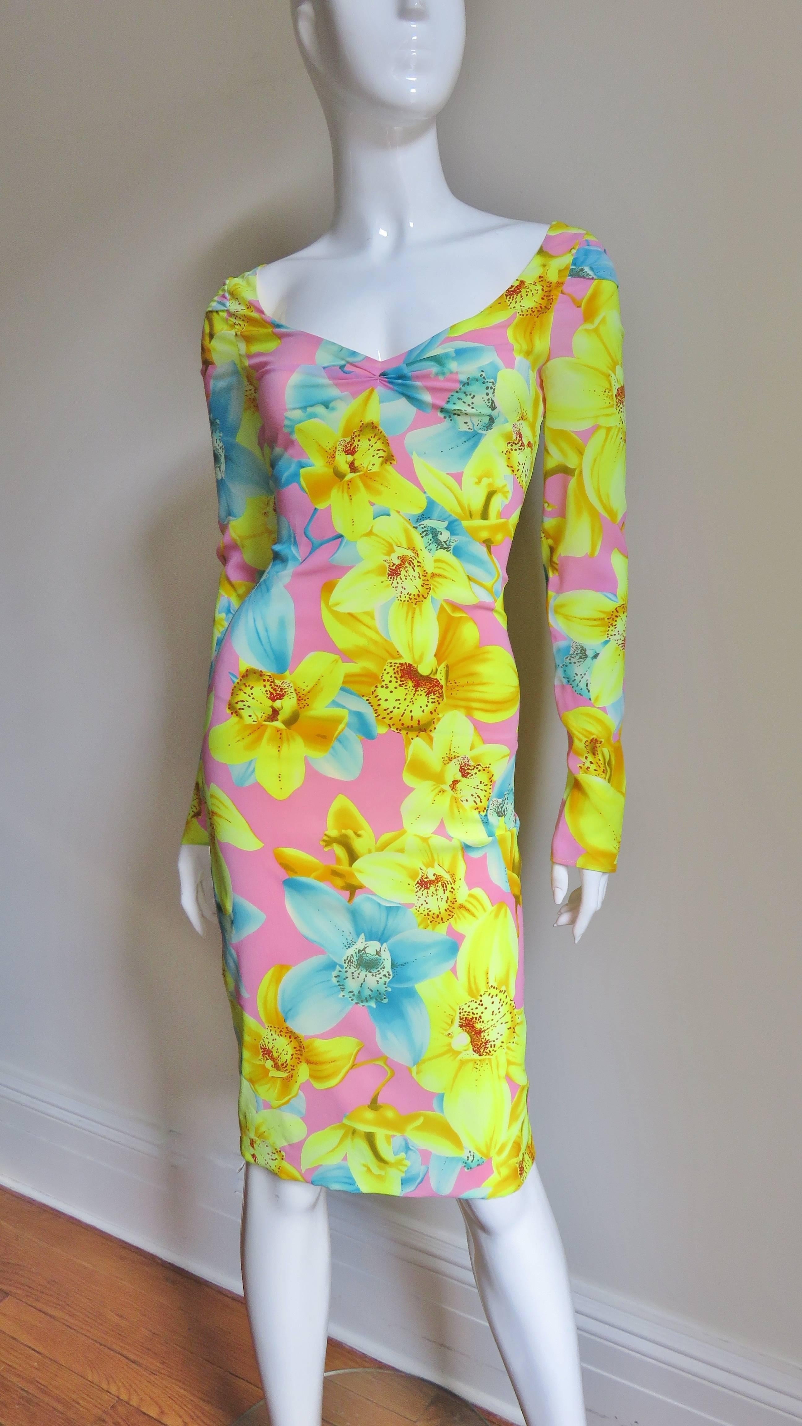 Versace Silk Flowered Dress In New Condition In Water Mill, NY