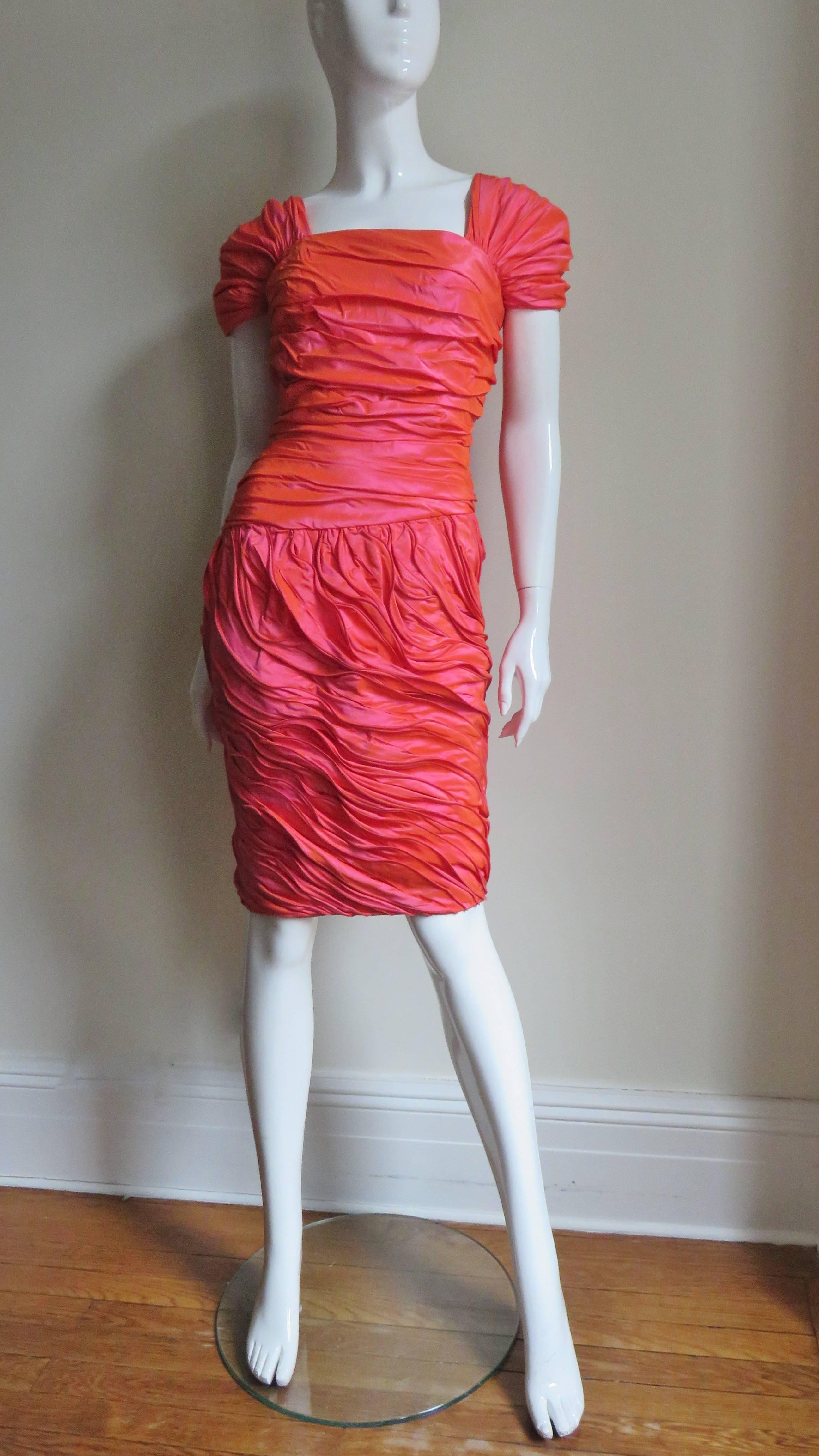 Louis Feraud 1980s Silk Dress with Adjustable Layers  For Sale 3