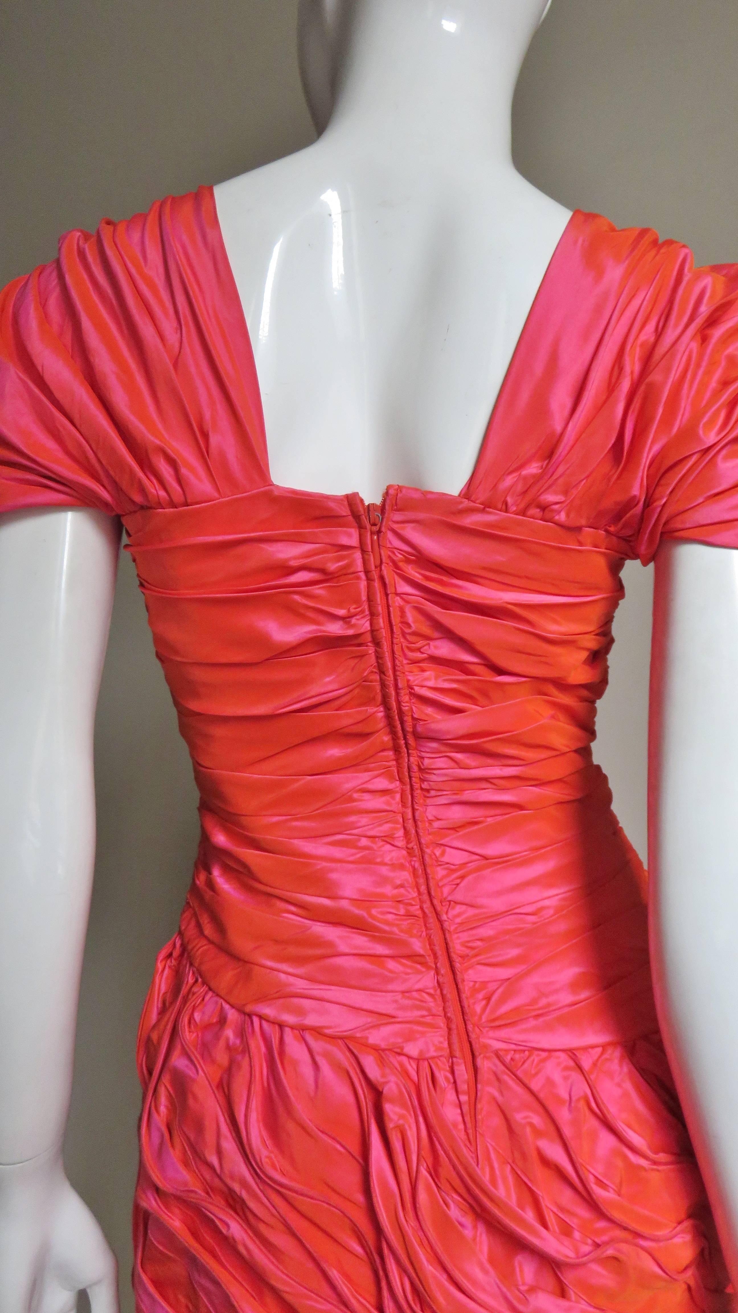 Louis Feraud 1980s Silk Dress with Adjustable Layers  For Sale 5